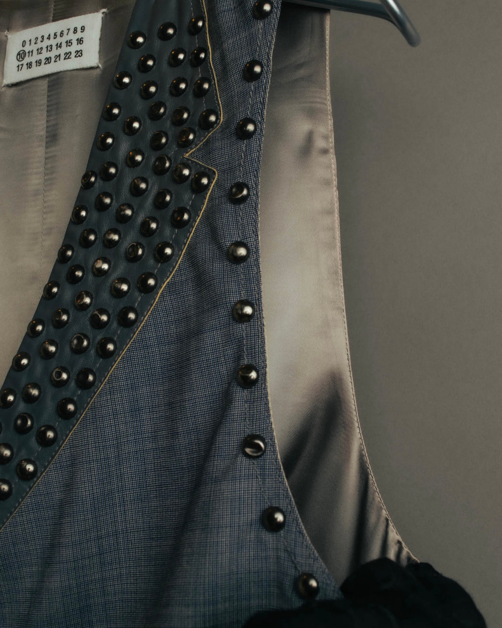 -SPECIAL- “Maison Martin Margiela” 07SS Studded wool leather tailored vest