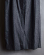 "CHANEL" 90's Gold button design straight line skirt