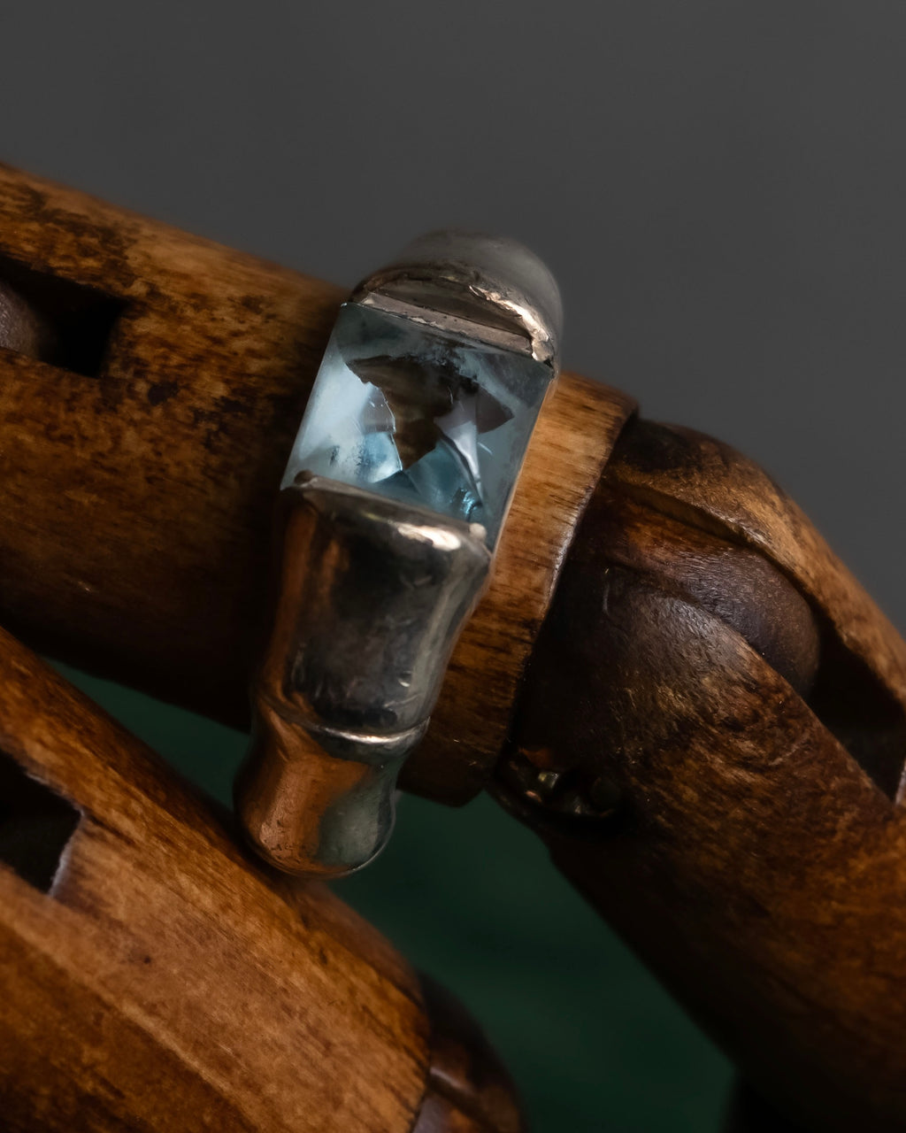 "GUCCI" Bamboo motif stone top silver ring