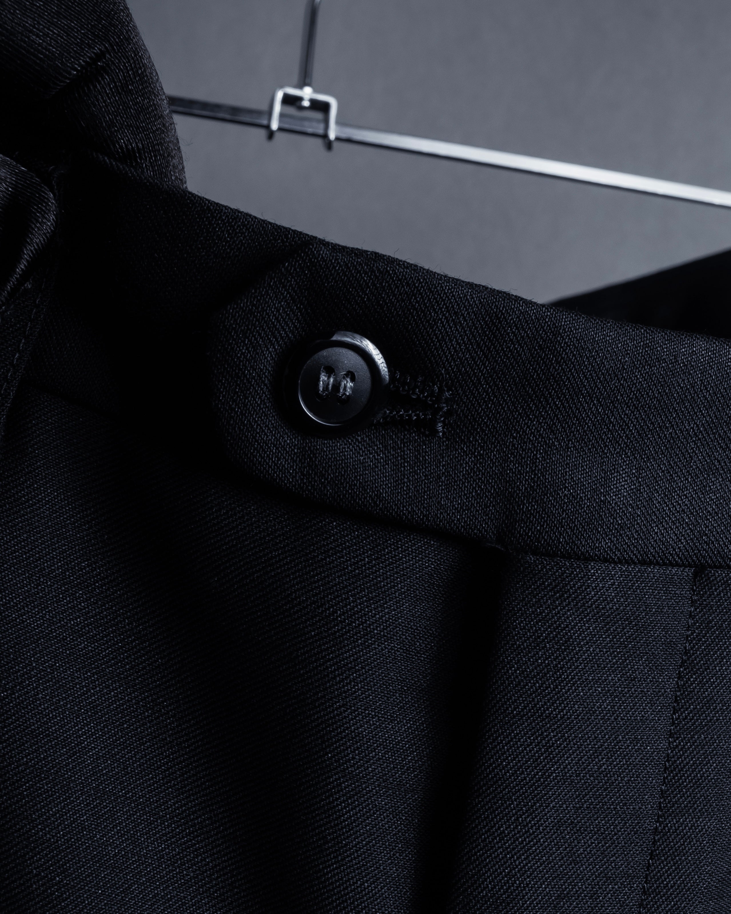 "YVES SAINT LAURENT" Strongly tailored shaped wool set up