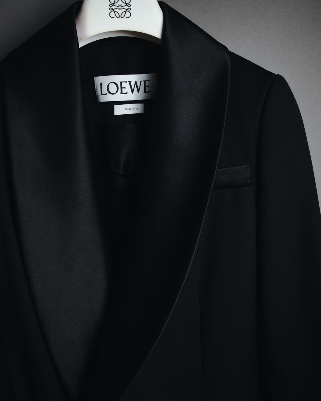 –SPECIAL– "LOEWE"2010’s-20’s wrap-front shawl collar tuxedo jacket