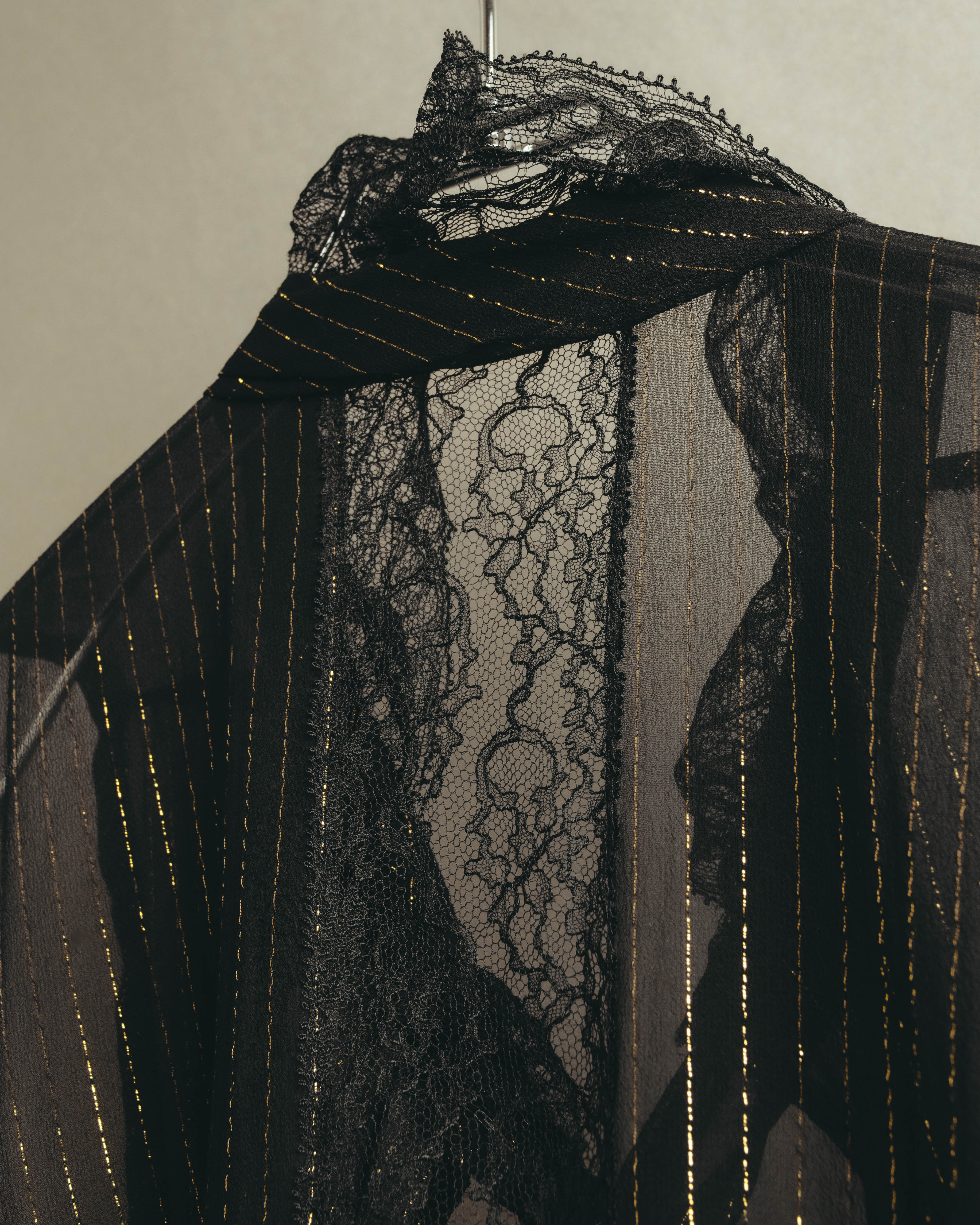 “PINKO” 2010’s Metallic striped lace georgette bow blouse