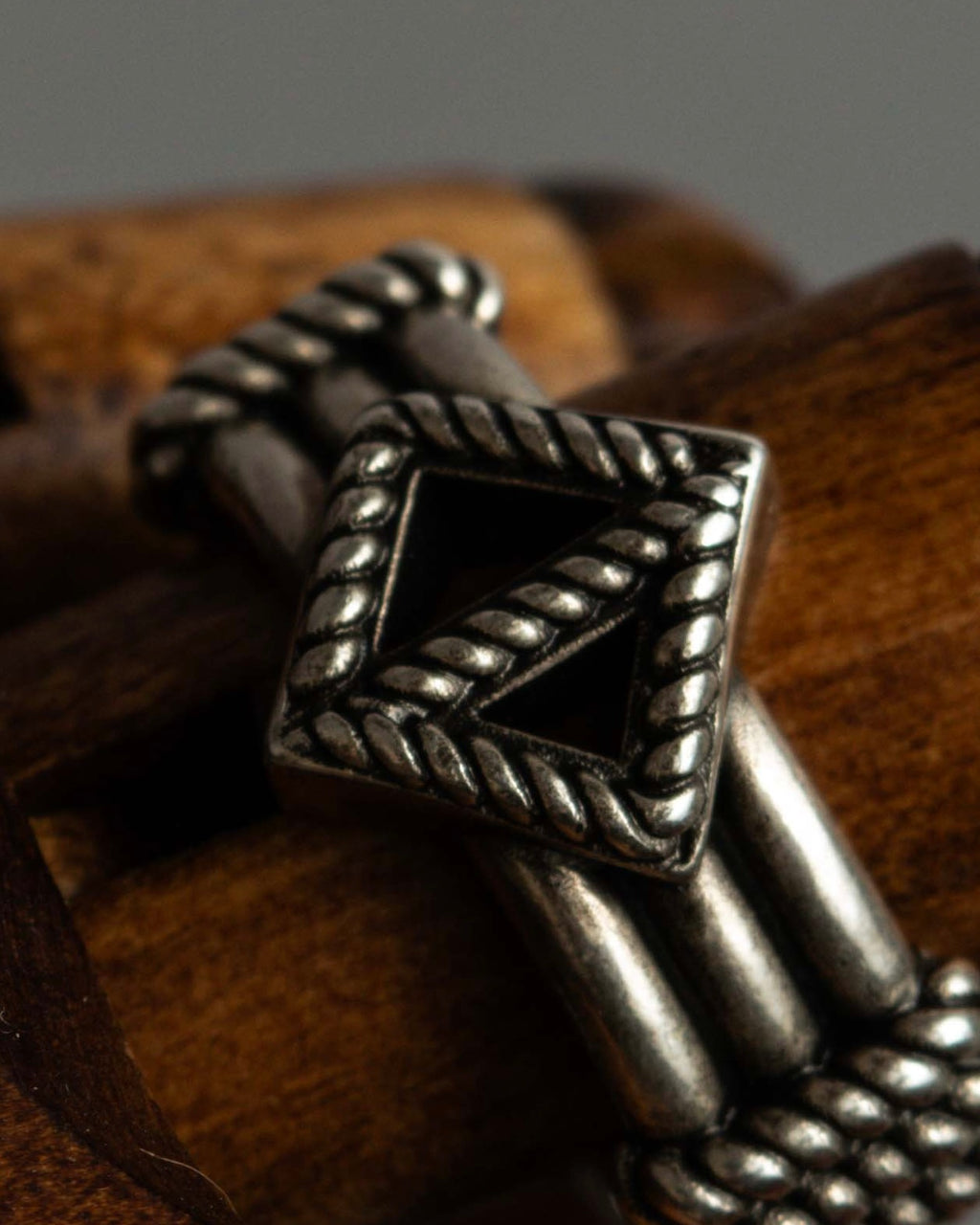 "Christian Dior" Buffalo design silver ring