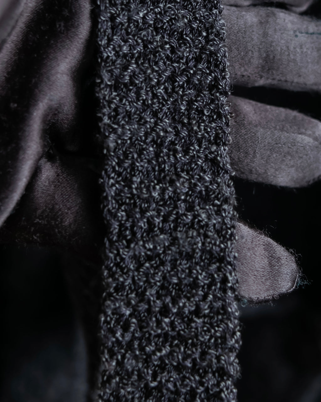 "YVES SAINT LAURENT" Ribbon design stand collar low gauge cardigan