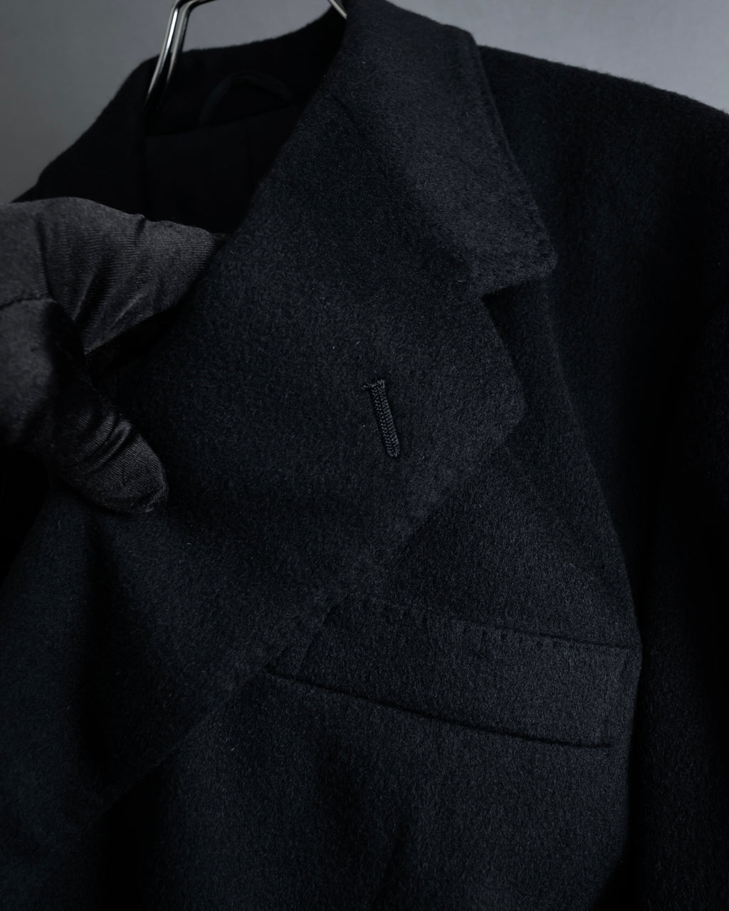 "CHRISTIAN DIOR MONSIEUR" 
Oversized double-breasted chester coat