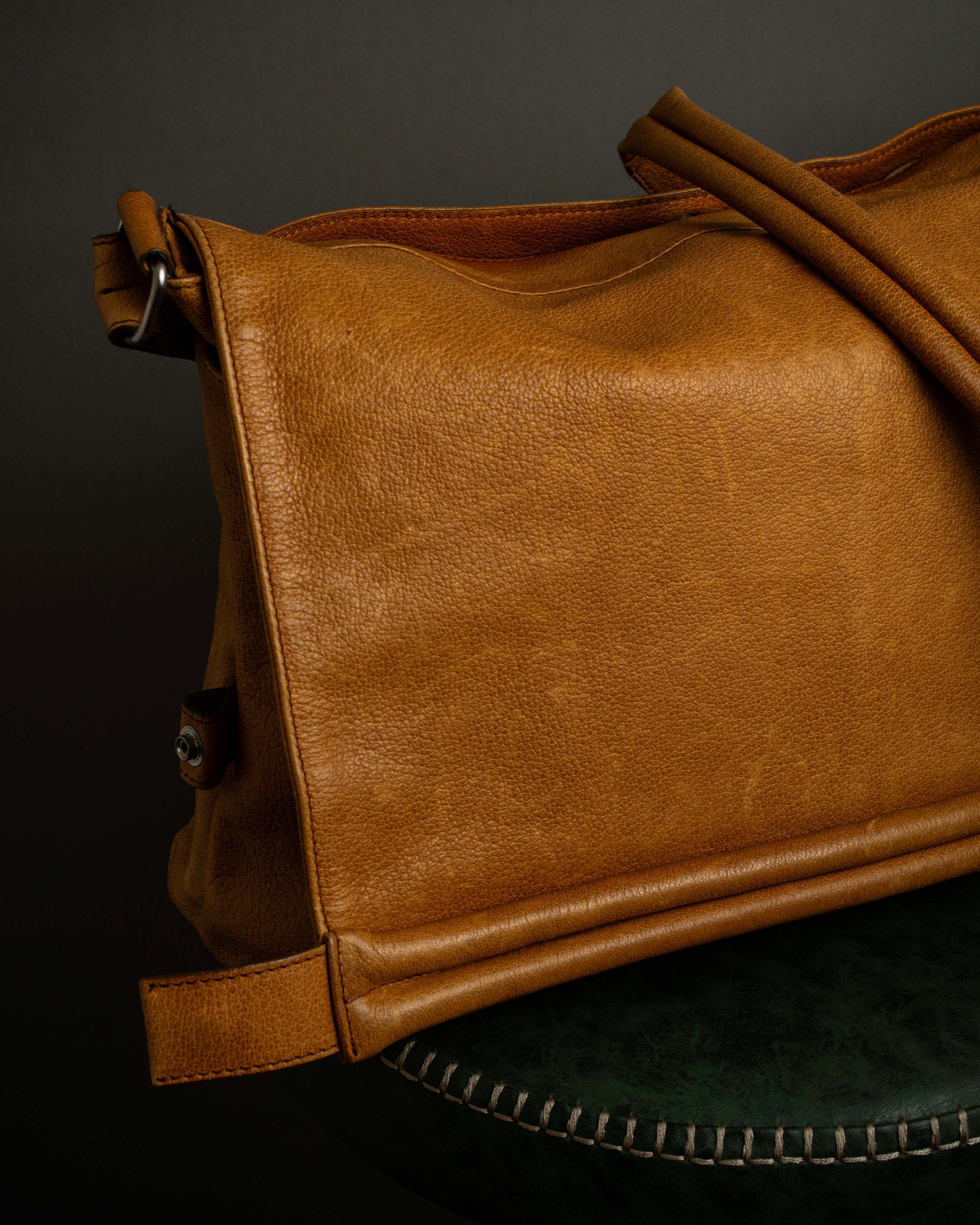 "MAISON MARGIELA" 12SS over flap design leather shoulder bag