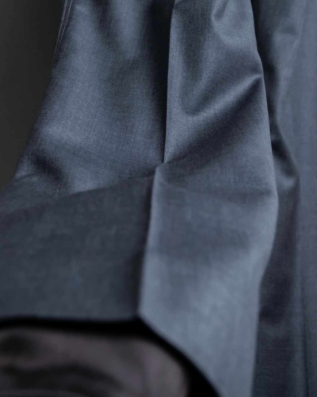 "CHANEL" 100% wool wide tapered slacks