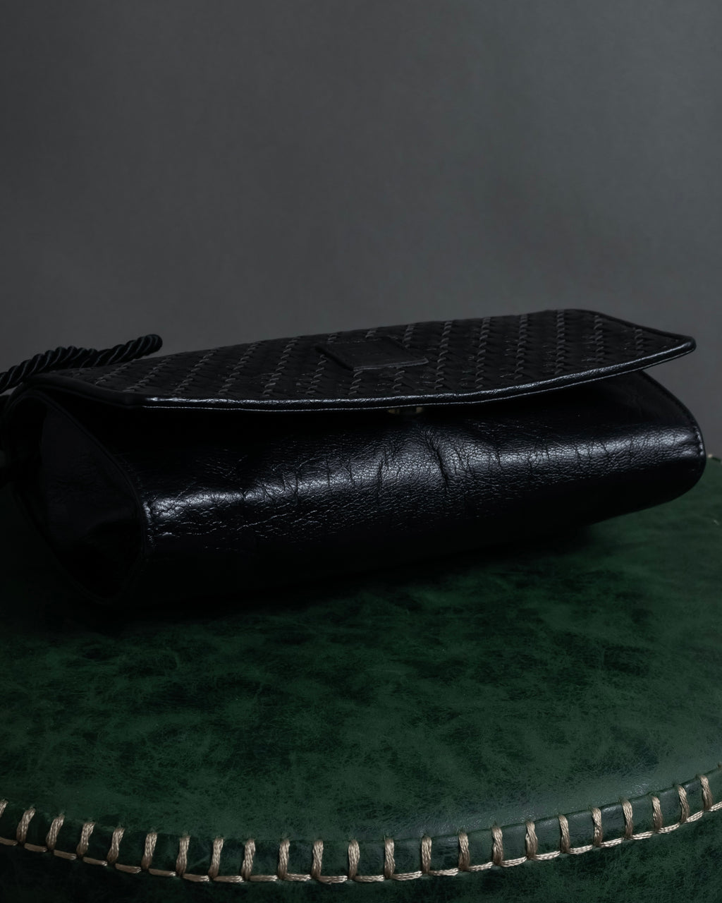 "FENDI" 80's Karl Lagerfeld design braided leather shoulder bag