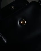 –SPECIAL– "GUCCI" 90’s Architectural oval hardware box calf handbag