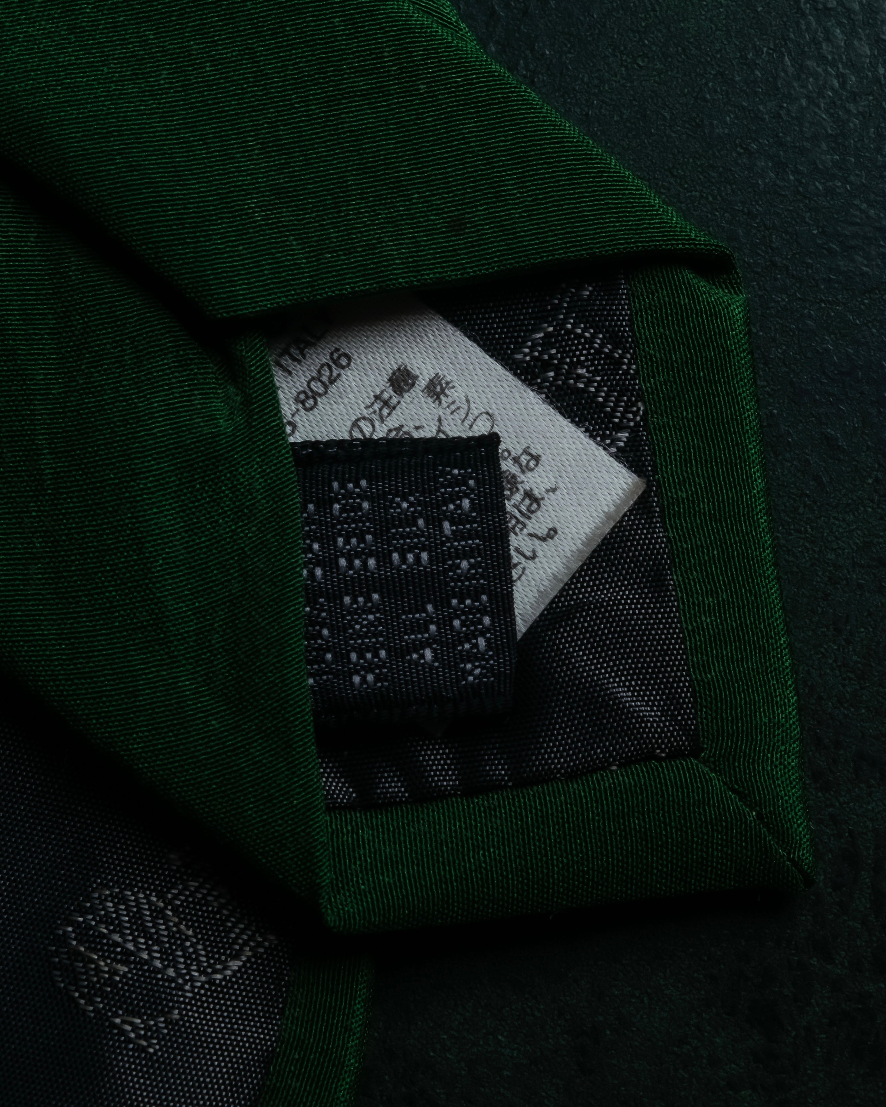 "JEAN PAUL GAULTIER" Radiation gold & human pattern silk neck tie