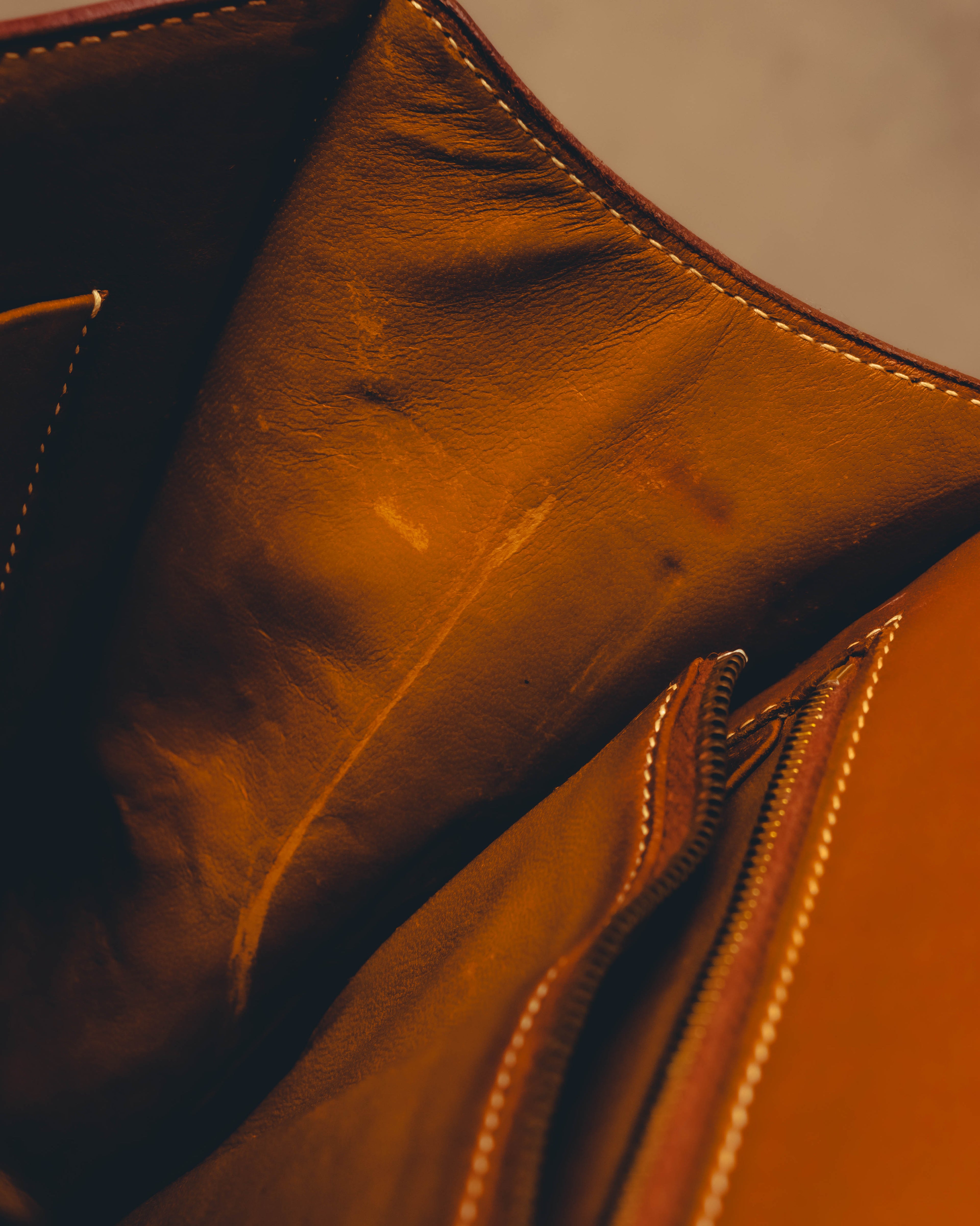 -SPECIAL- "Hermès" 80's Structured leather shoulder bag