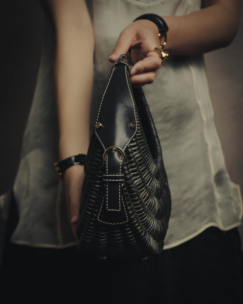 -SPECIAL- “Salvatore Ferragamo” 90’s-00’s Woven leather half moon handle bag