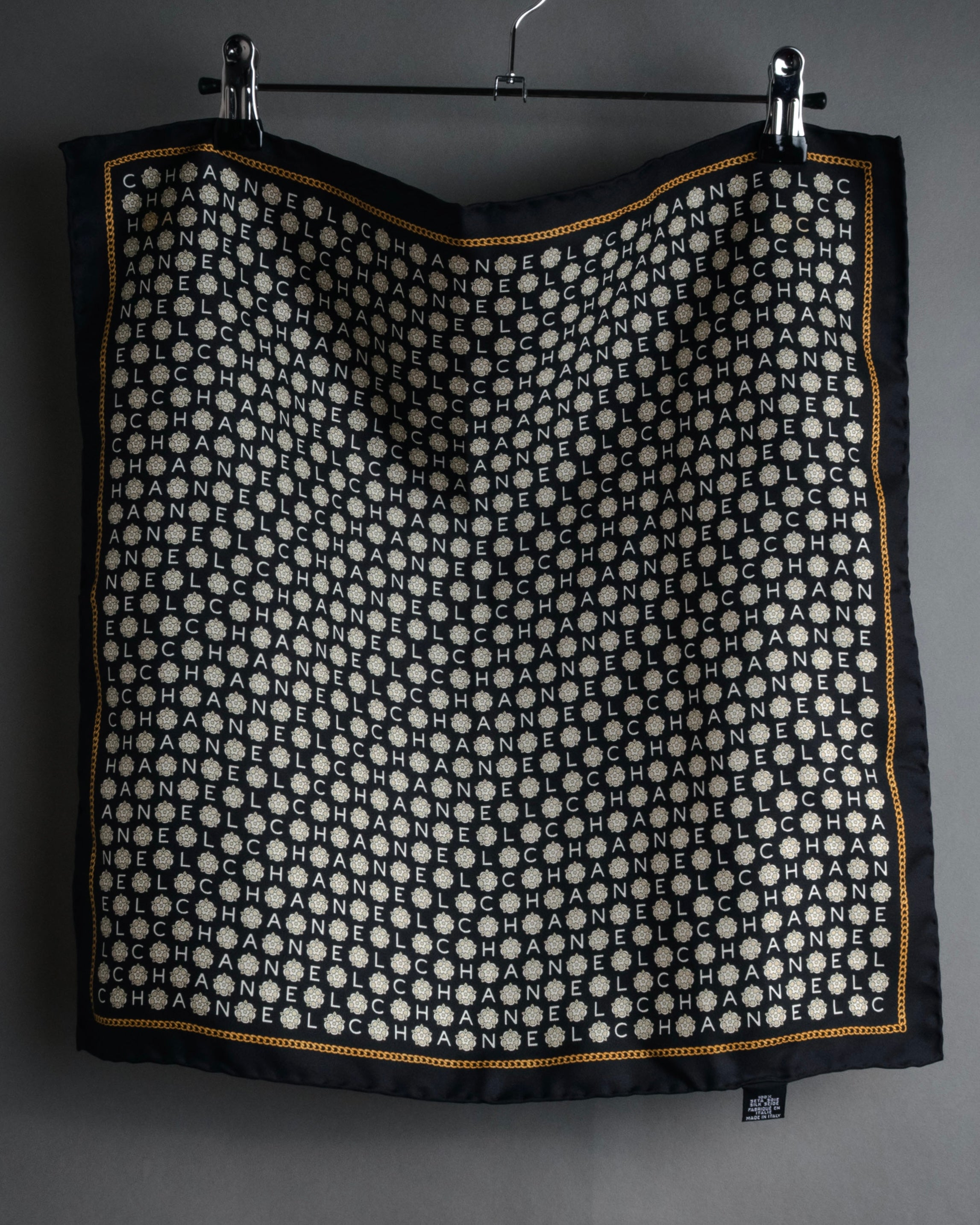 “CHANEL” 90’s-00’s Camellia logo silk scarf