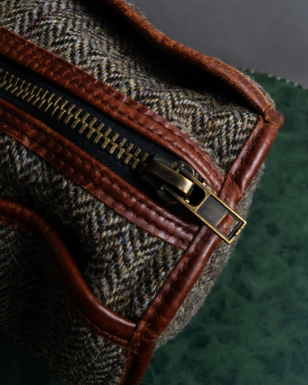 "Harris Tweed" Herringbone wave boston bag