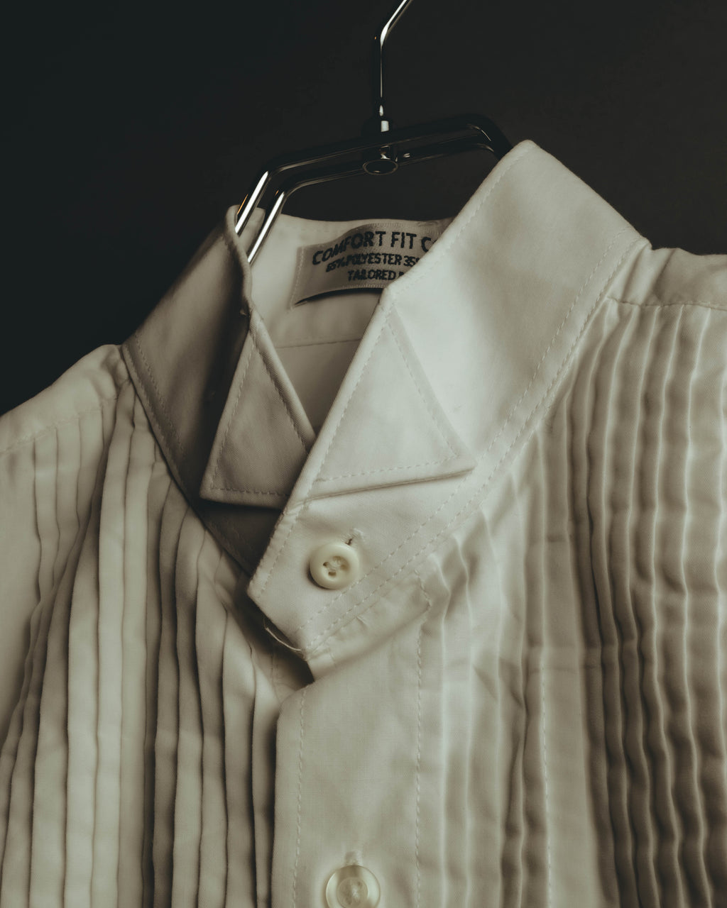 "Vintage" 90's-00's Pleated front tuxedo shirt