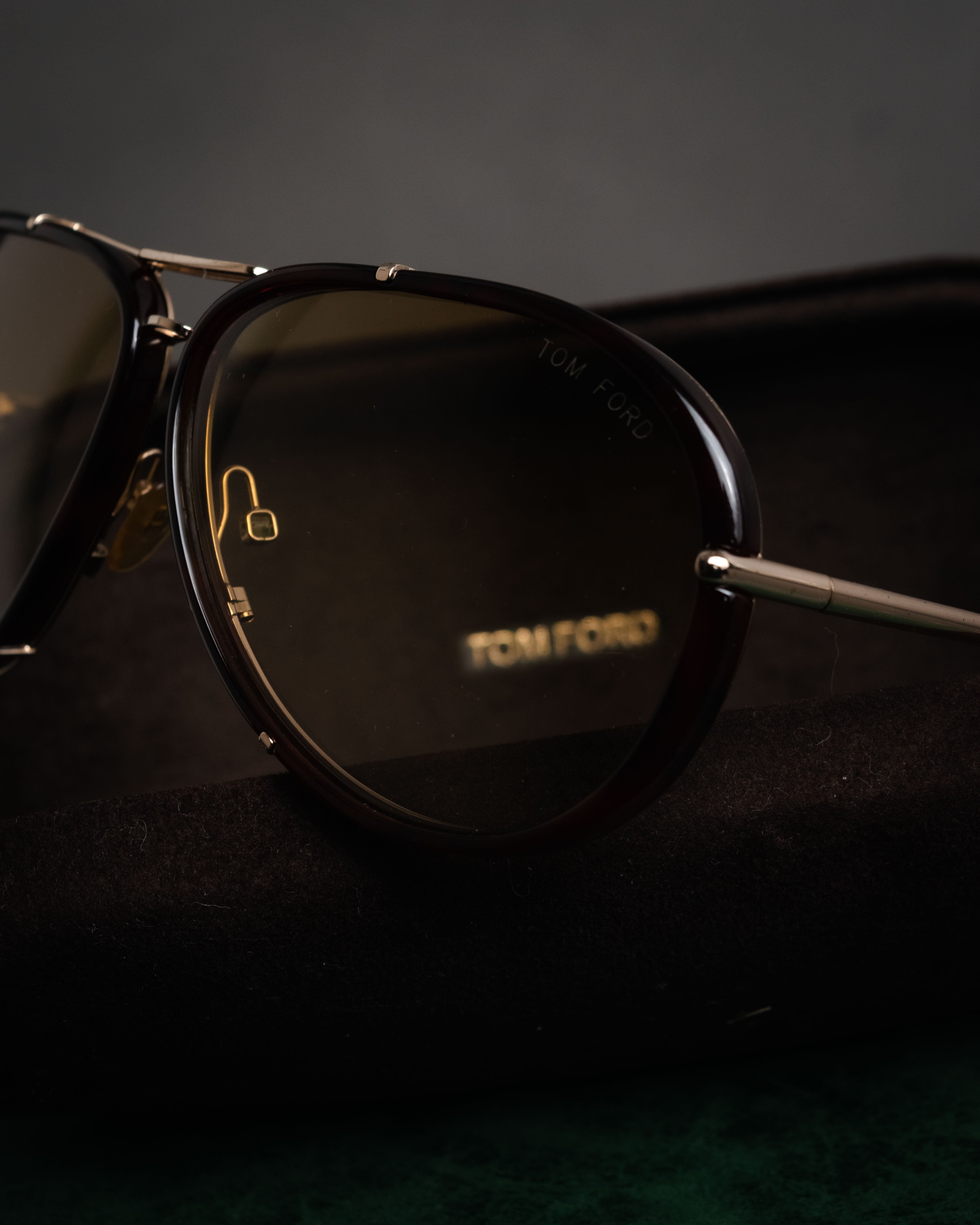 Tom Ford (トムフォード) - Cyrille アビエーターサングラス