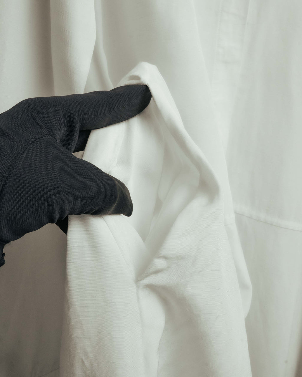 “JIL SANDER” Late 10’s-early 20’s Half-buttoned long shirt dress