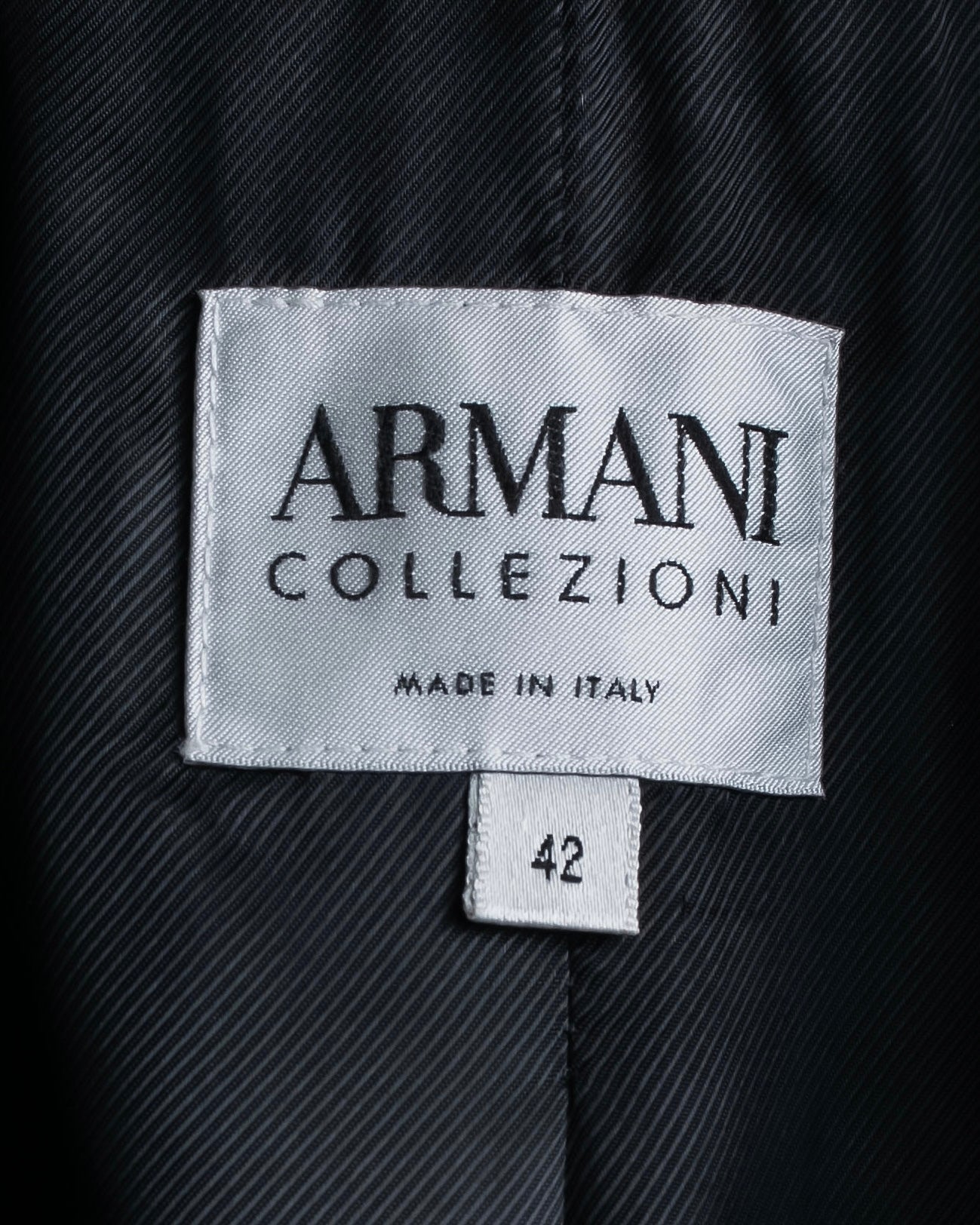 "ARMANI COLLEZIONI" Satin switch design knit tailored jacket