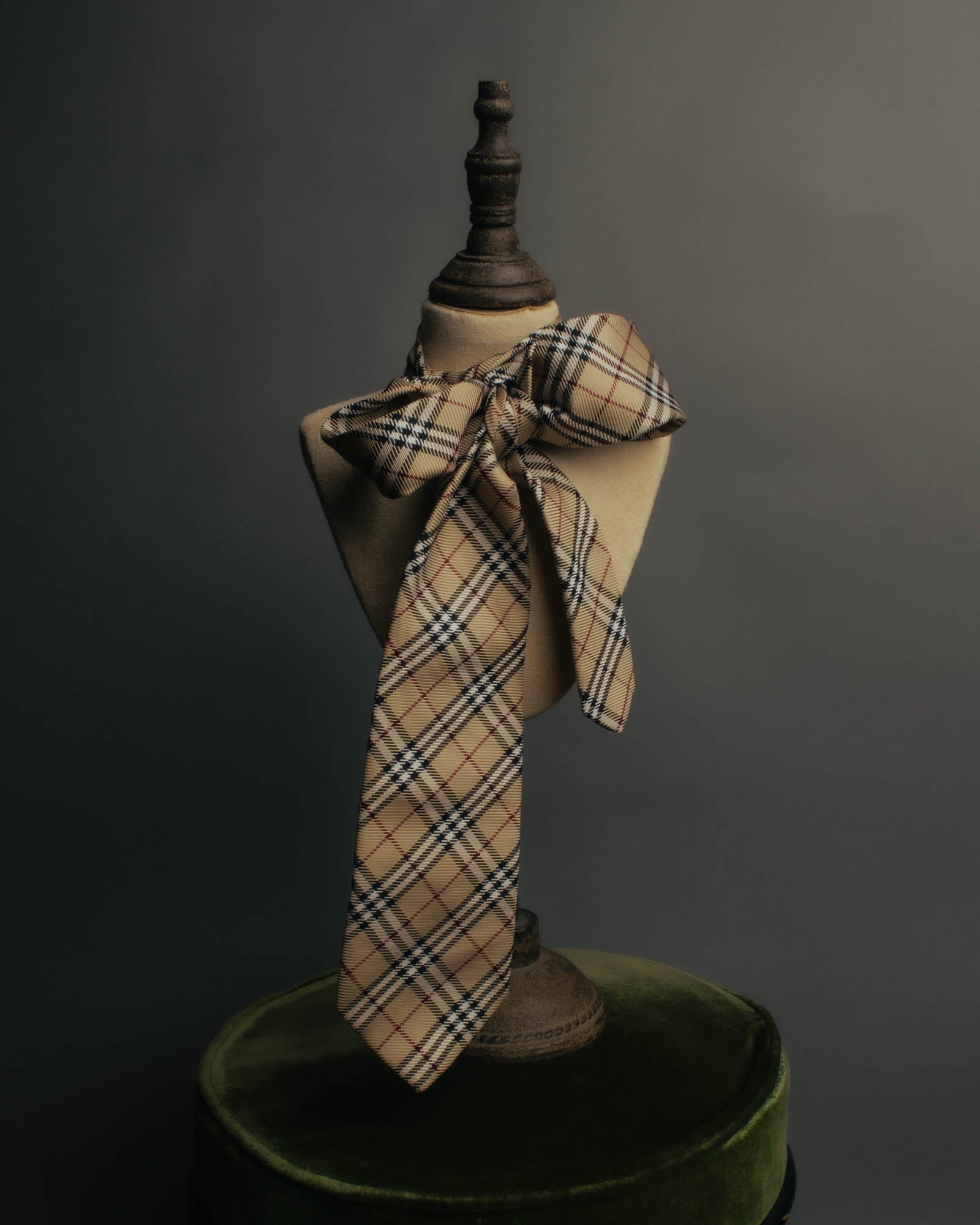 "BURBERRY LONDON" 00's Beige checked silk necktie