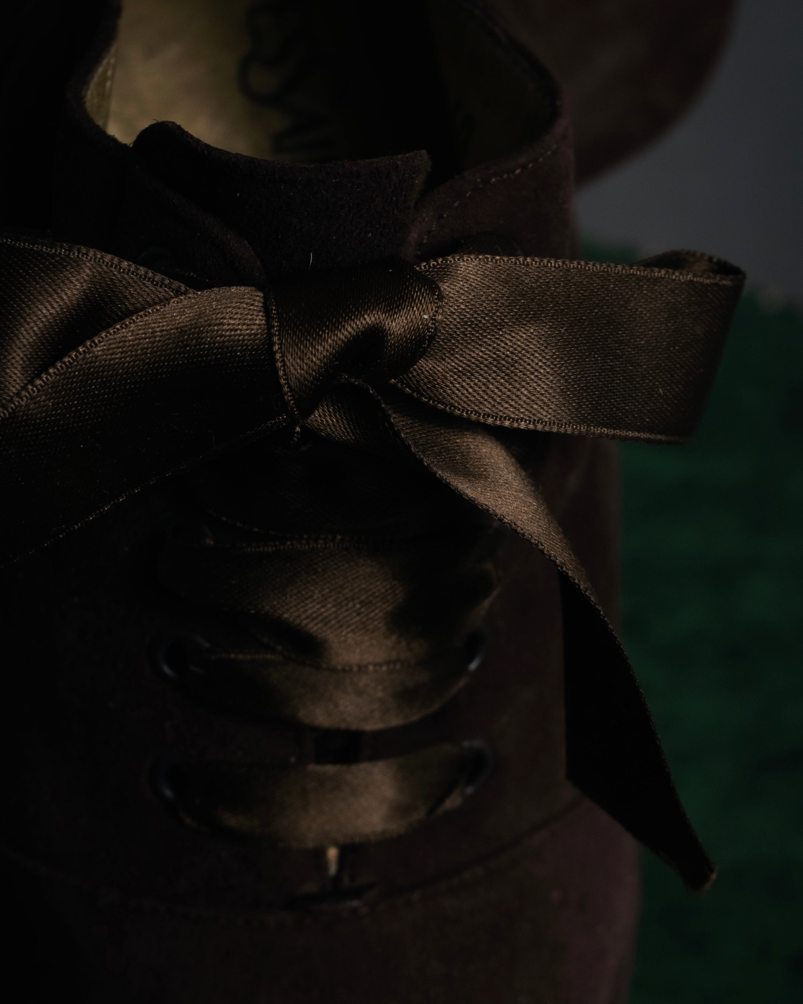 “Yves Saint Laurent” 90’s-00’s Suede ribbon lace-up pumps