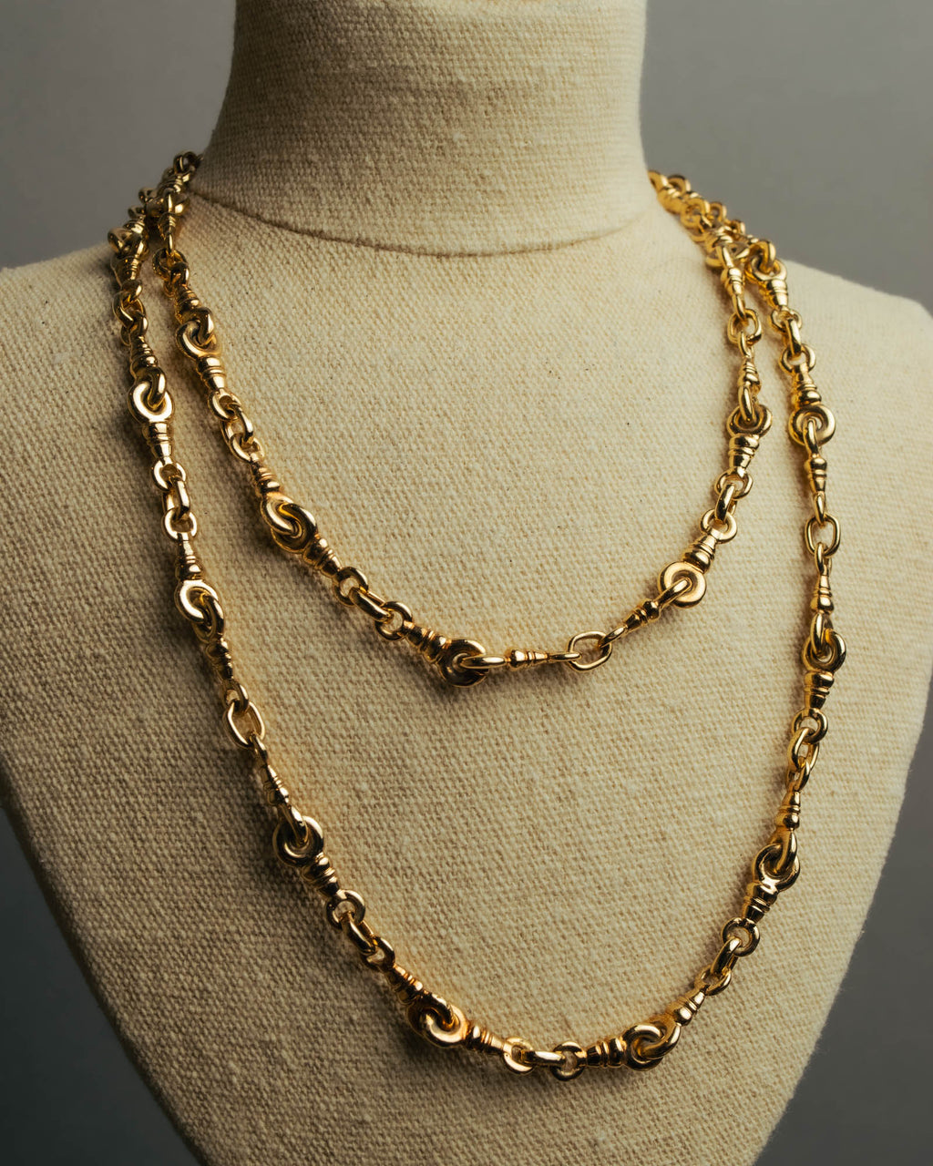 "Christian Dior" 80's-90's Gold tone chain necklace