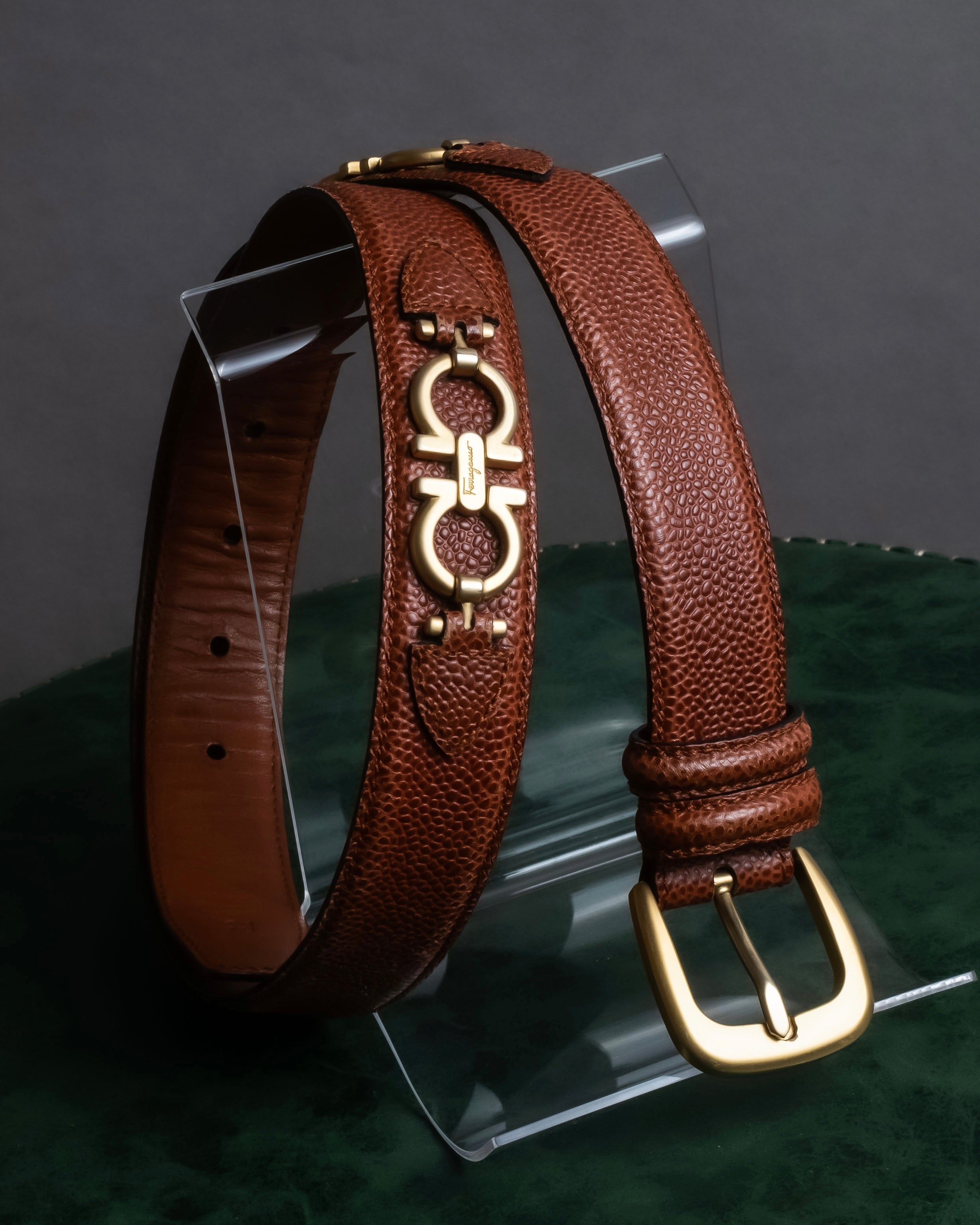 "Salvatore Ferragamo" Gancini motif chain design leather belt