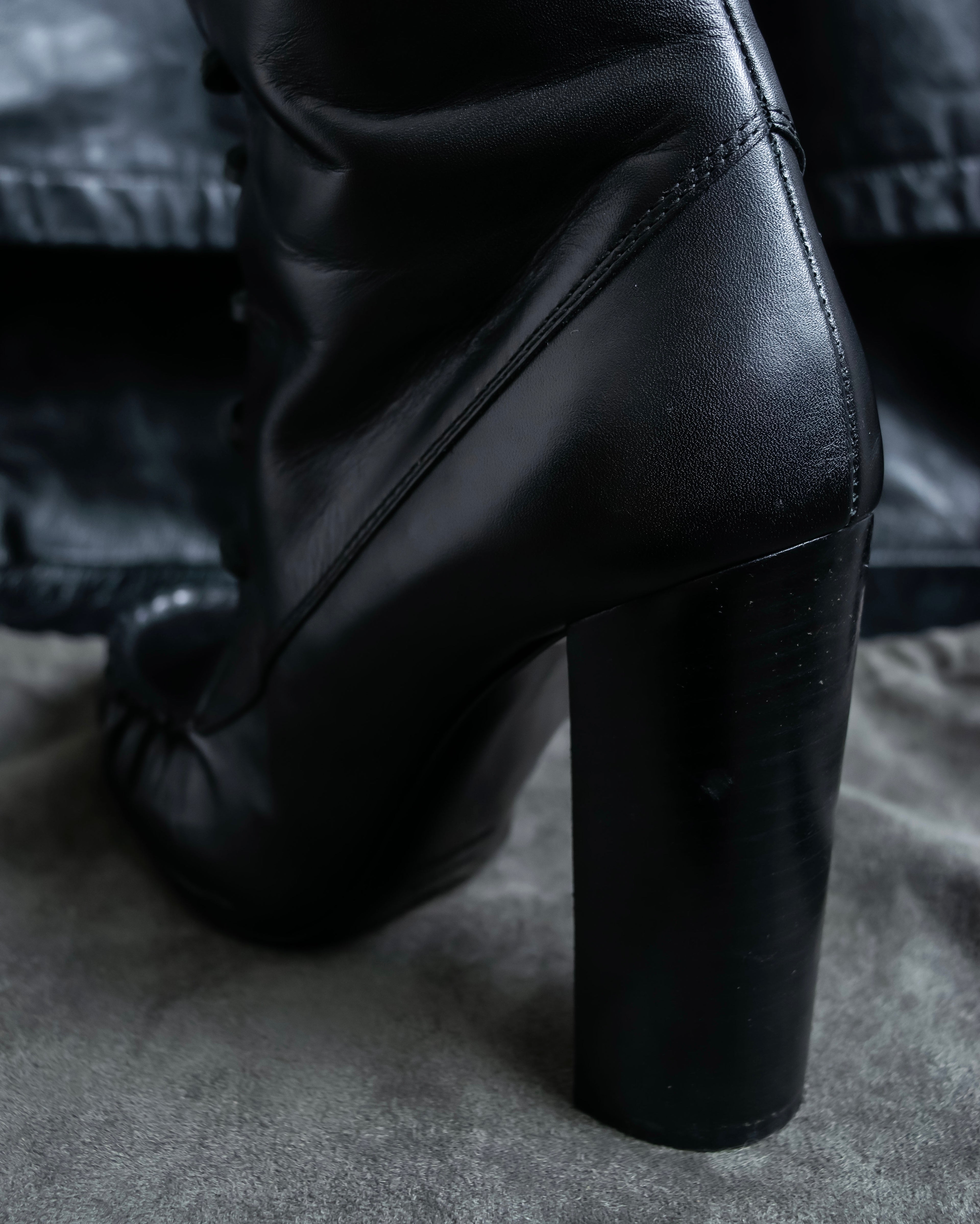 "TOM FORD" Fringe detail western long boots