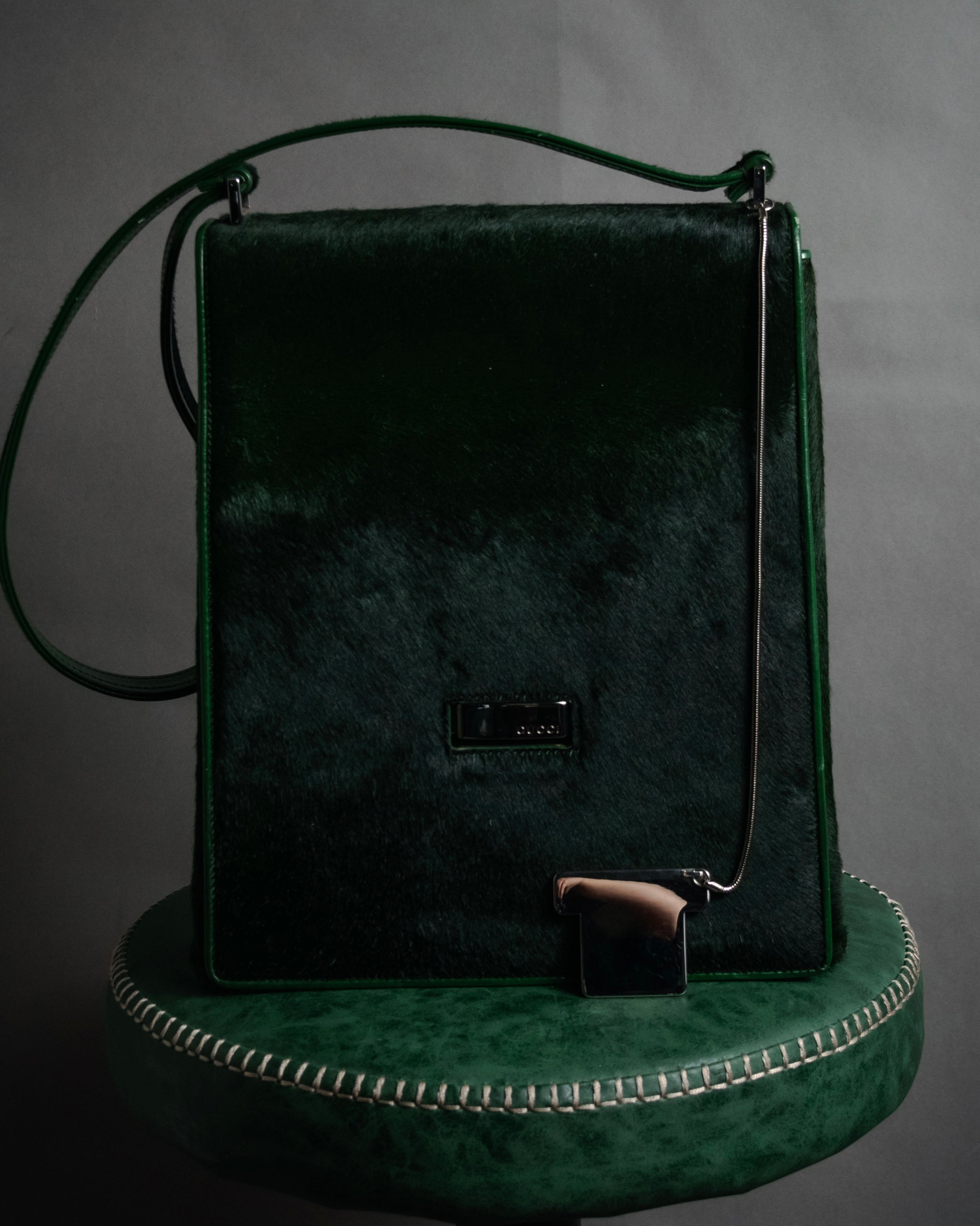 “GUCCI“ 90’s-00’s pony hair structured shoulder bag