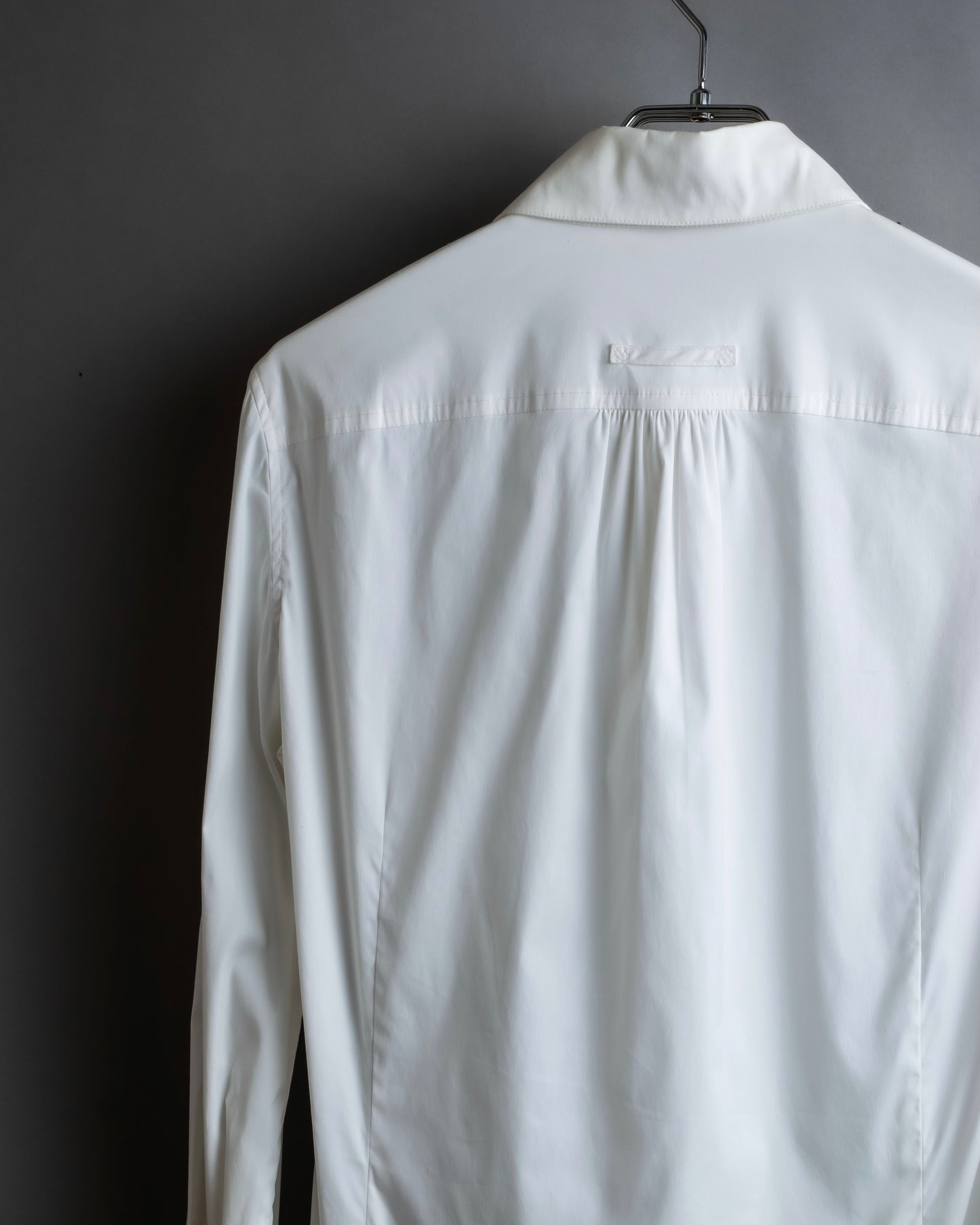 "BALENCIAGA" Gathered design box cut white shirt