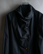 "Vivienne Westwood RED LABEL"
 Draped neck design black cotton shirt
