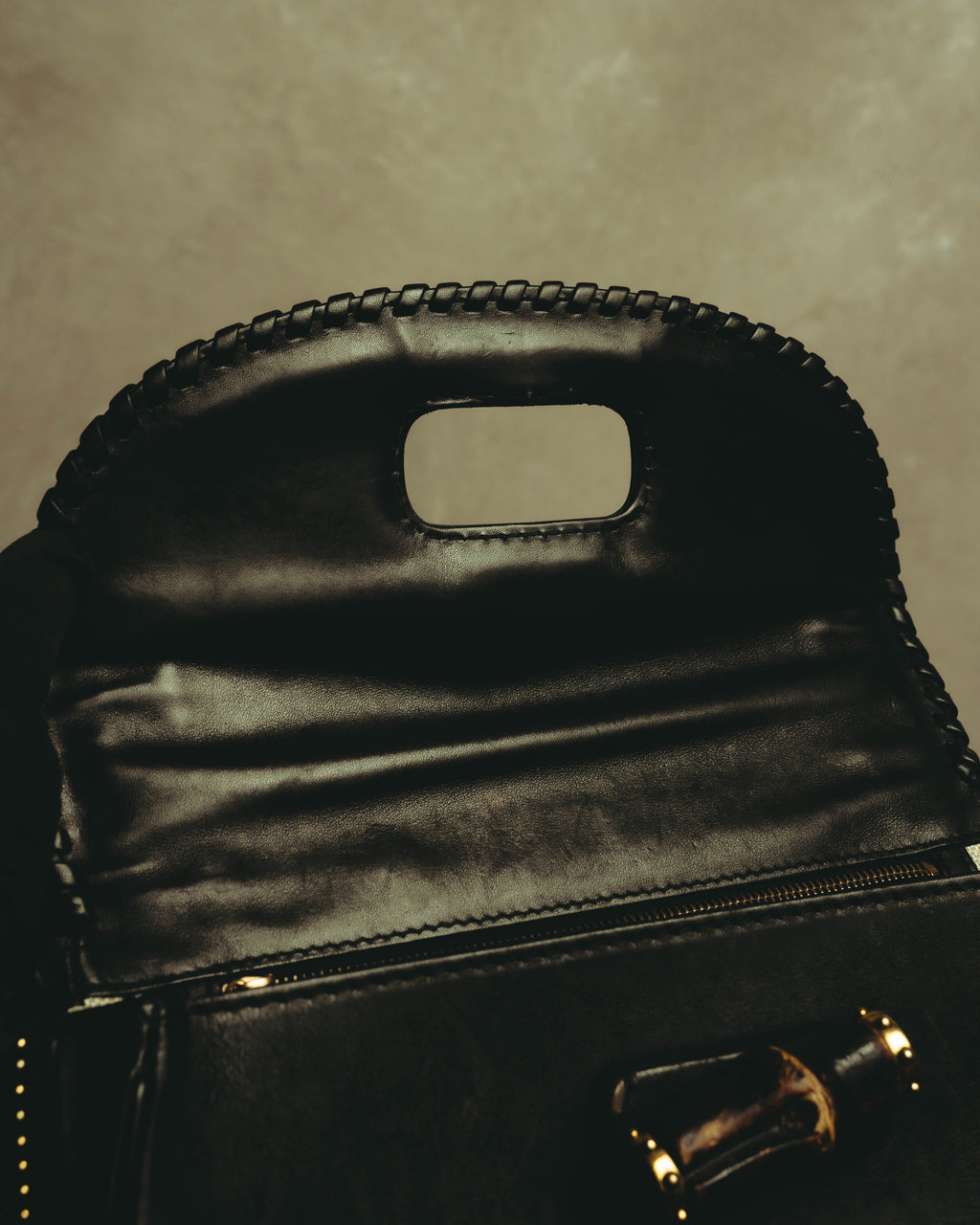 –SPECIAL– "GUCCI" 10's Embellished bamboo leather handbag