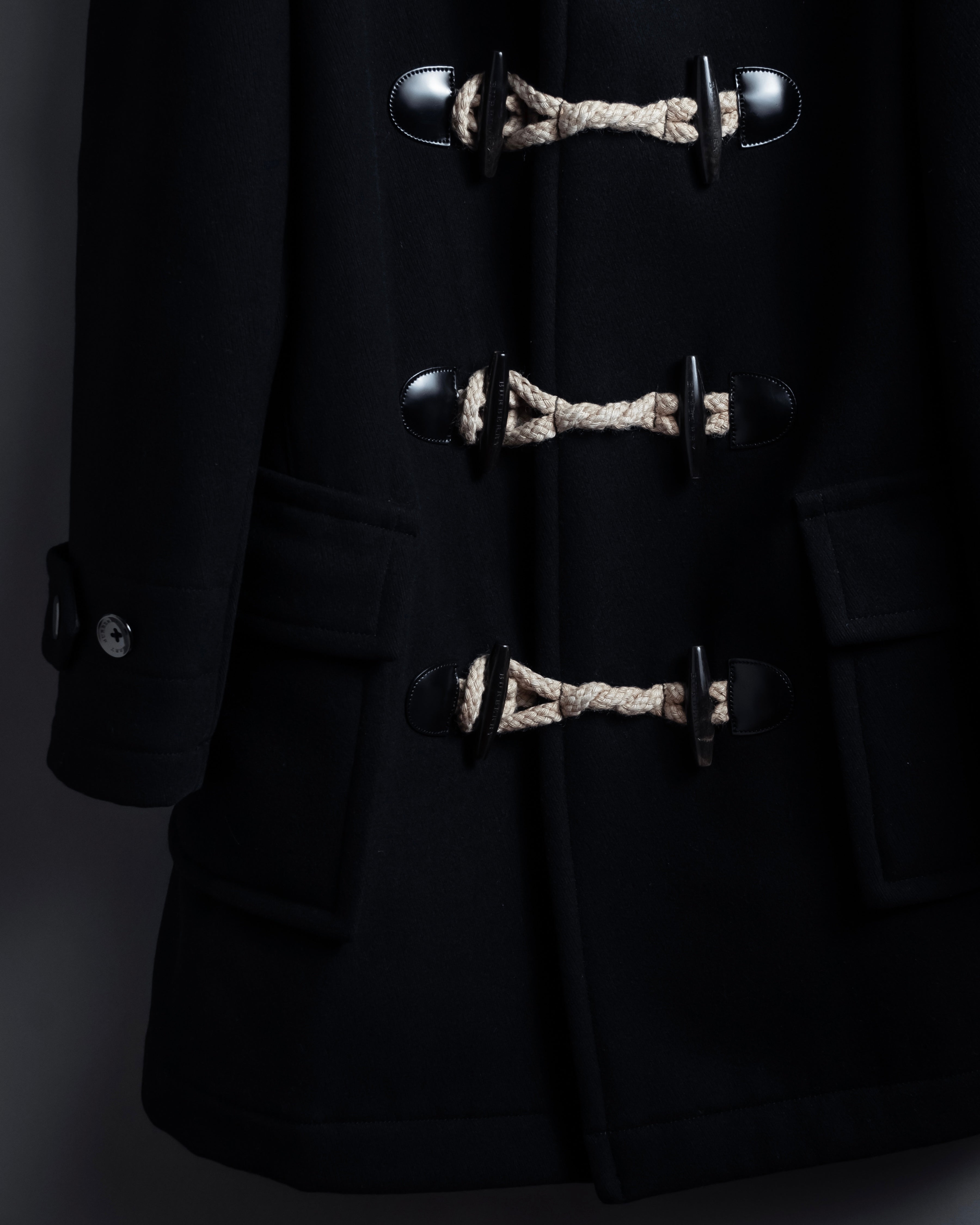 "BURBERRY" Classic detailing melton wool duffle coat