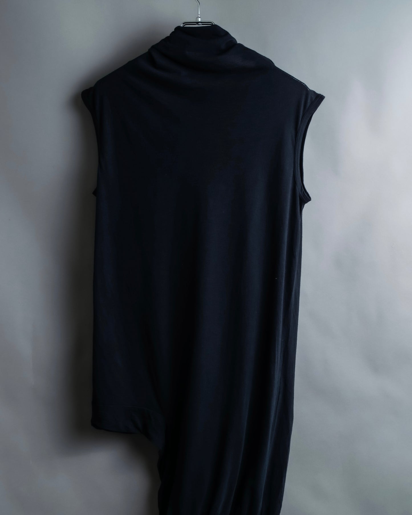 “Y’s 1998SS” Asymmetry designed high neck no sleeve top