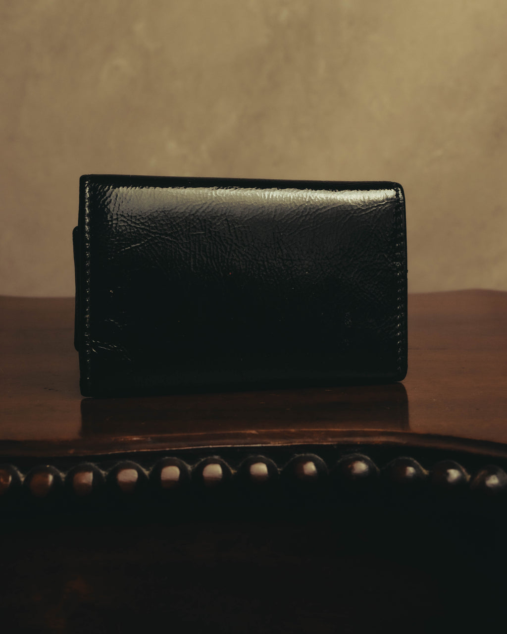 “Yves Saint Laurent” 00’s-10’s Y-Mail patent leather key case