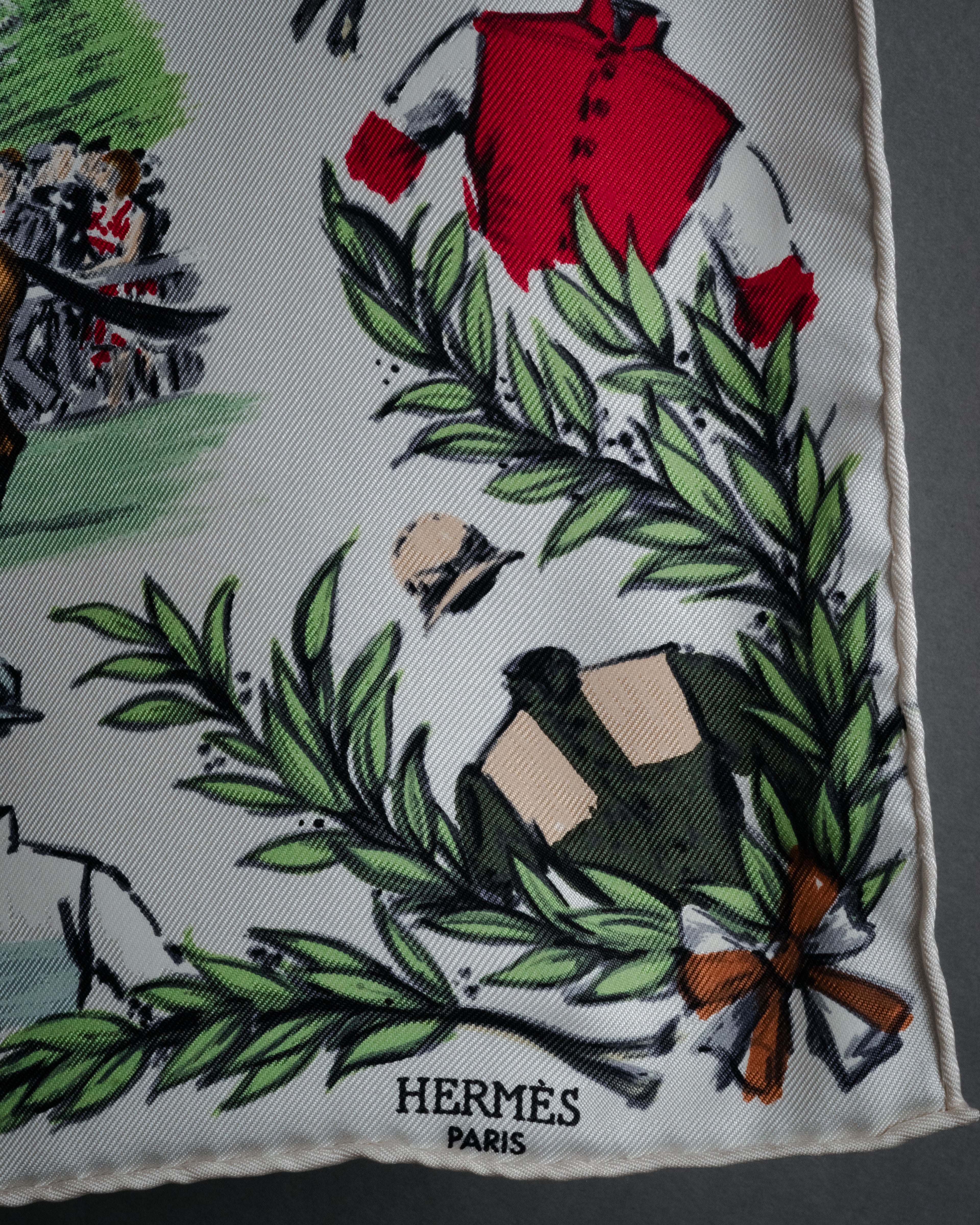 -SPECIAL- “HERMÈS” 70’s-80’s Chantilly carré 45 scarf