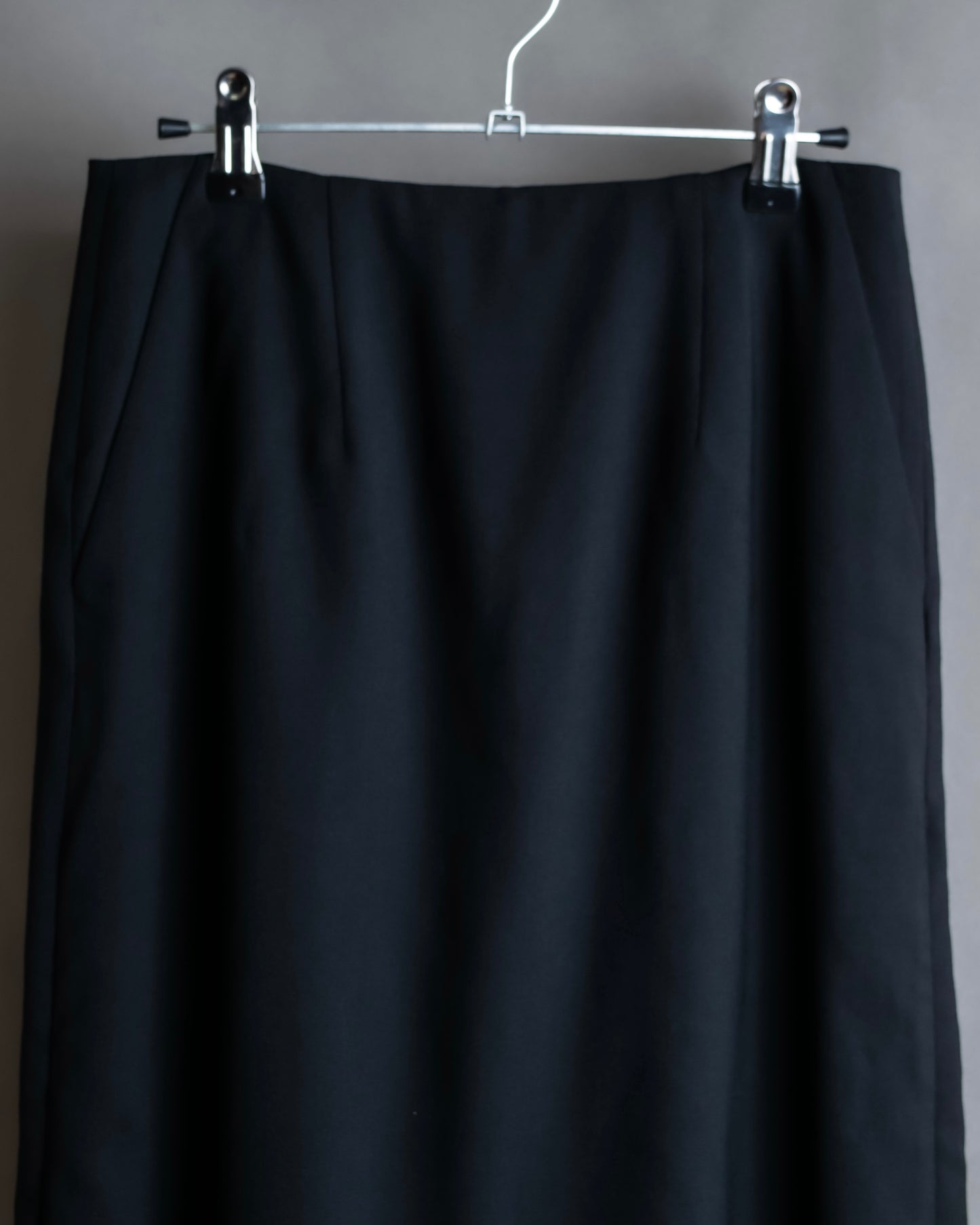 "MAISON MARGIELA" Side zip design mid ength flared skirt