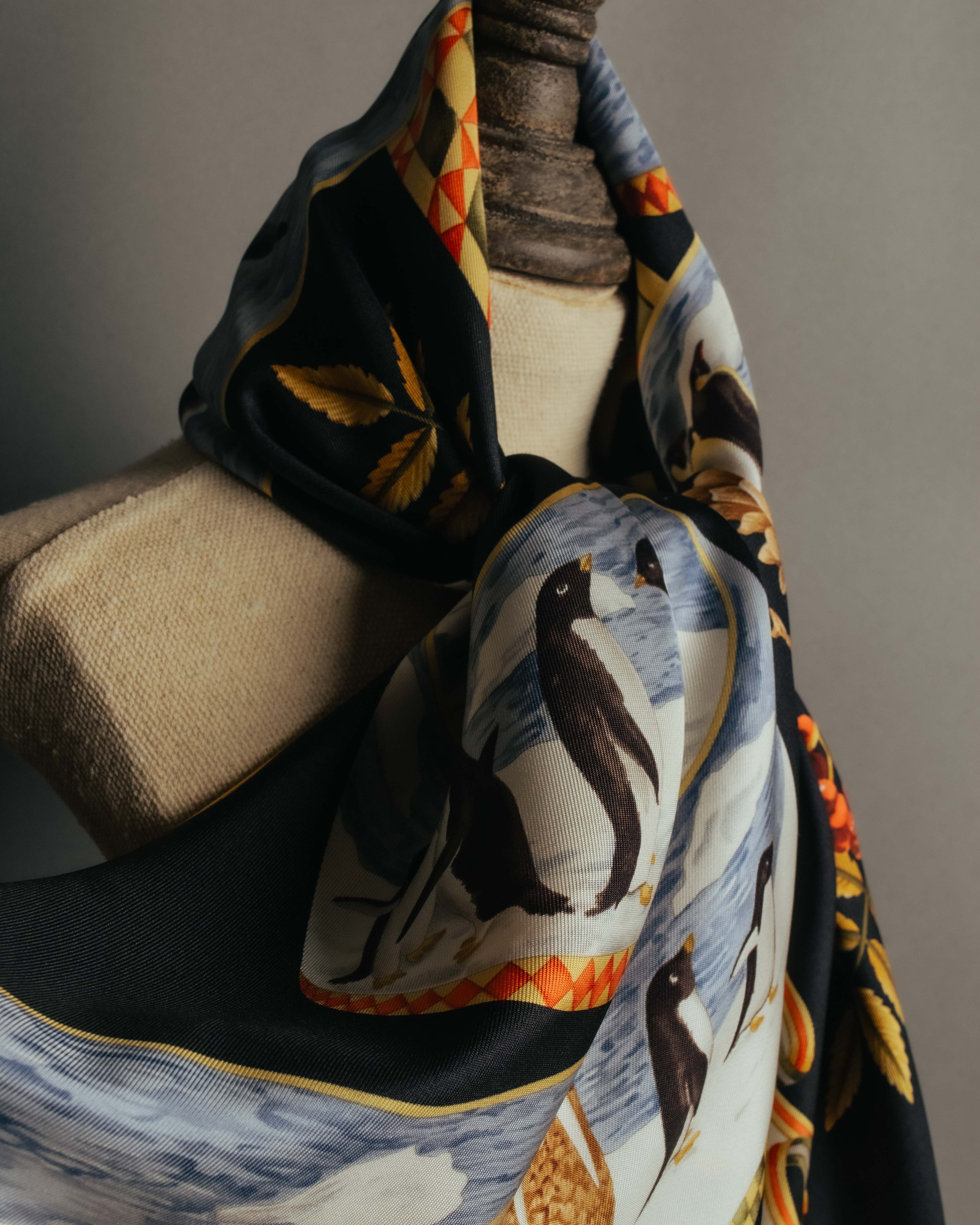 "Salvatore Ferragamo" 90's-00's Vintage arctic fauna and scrolling ribbon silk scarf