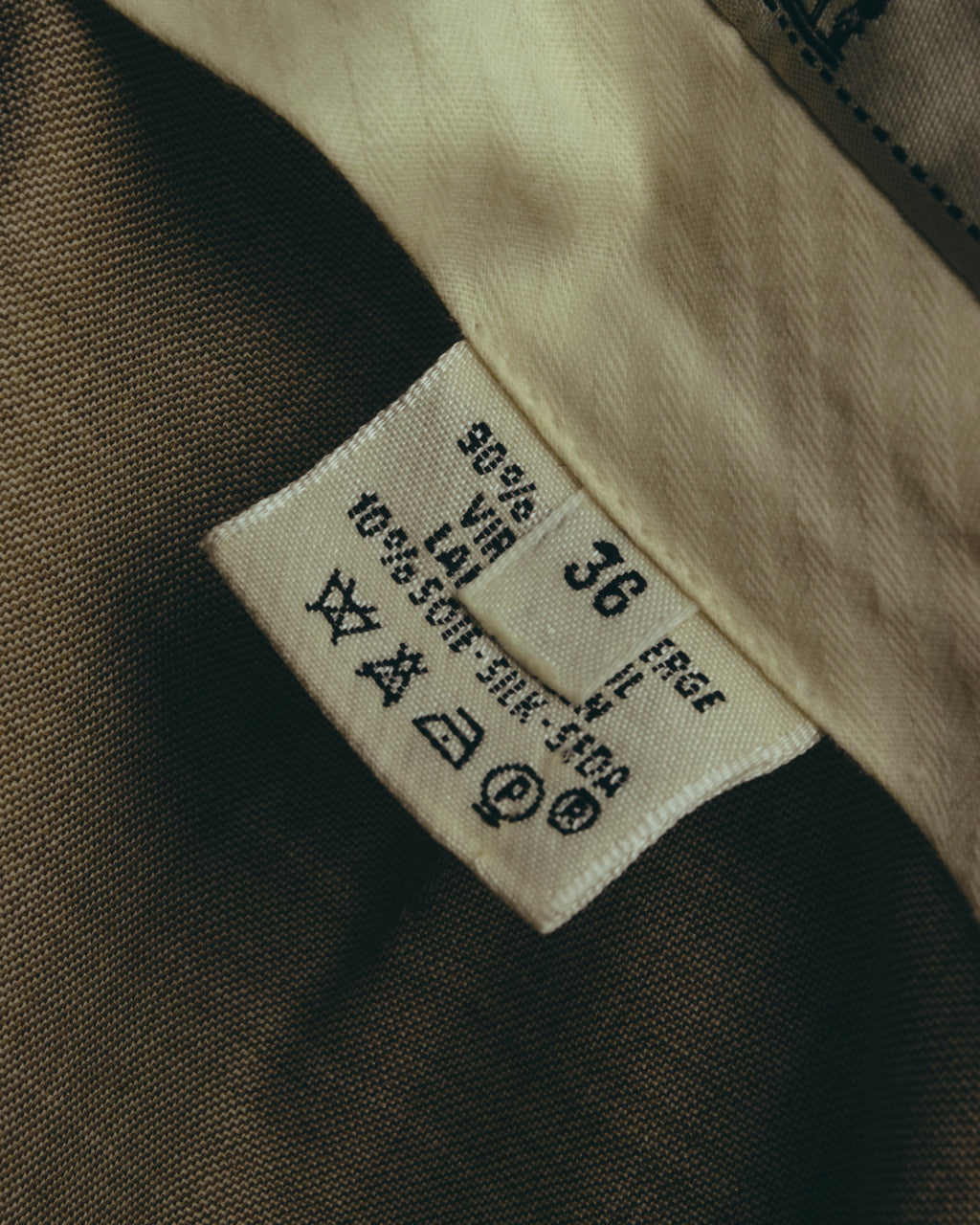 -SPECIAL- "HERMÈS" 90's-00's Wool silk tailored asymmetrical setup suit