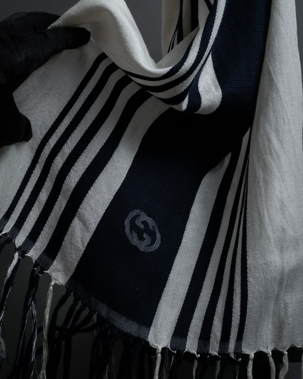 "GUCCI" 90's-00's Line fringe design two-tone long stole