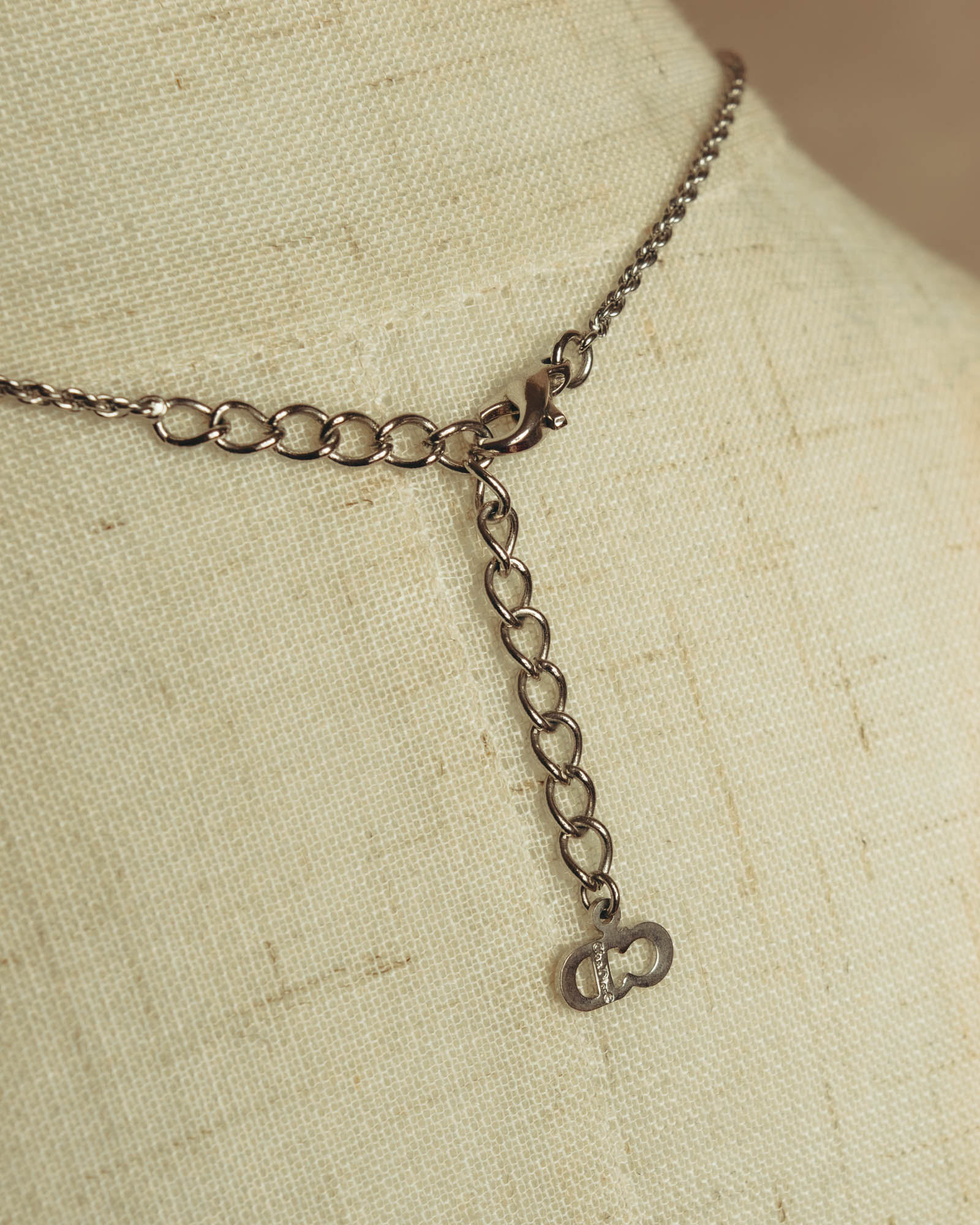 "Christian Dior" 80's-90's Rhinestone oval pendant necklace
