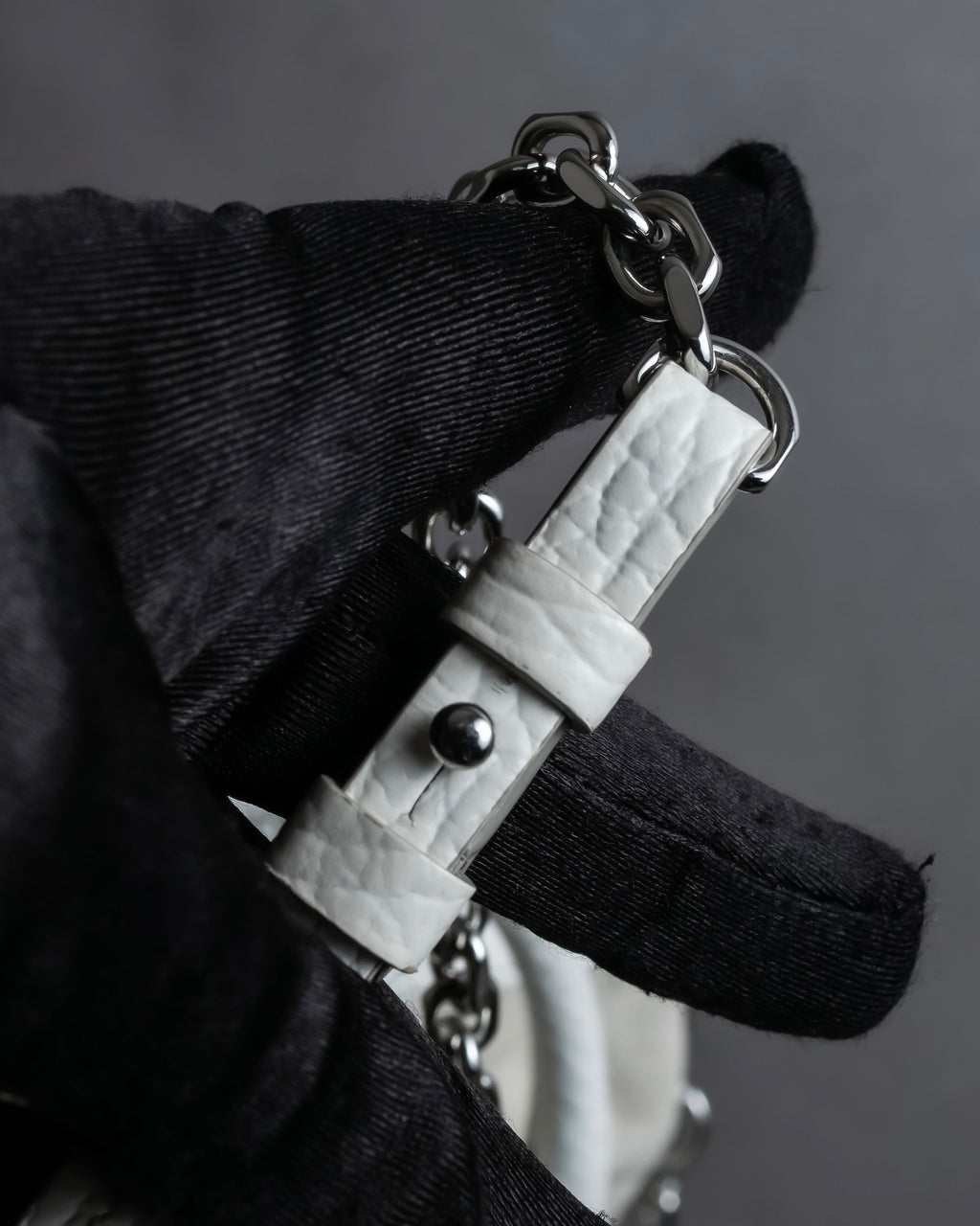 "MAISON MARGIELA" 5AC small white color 2way leather bag