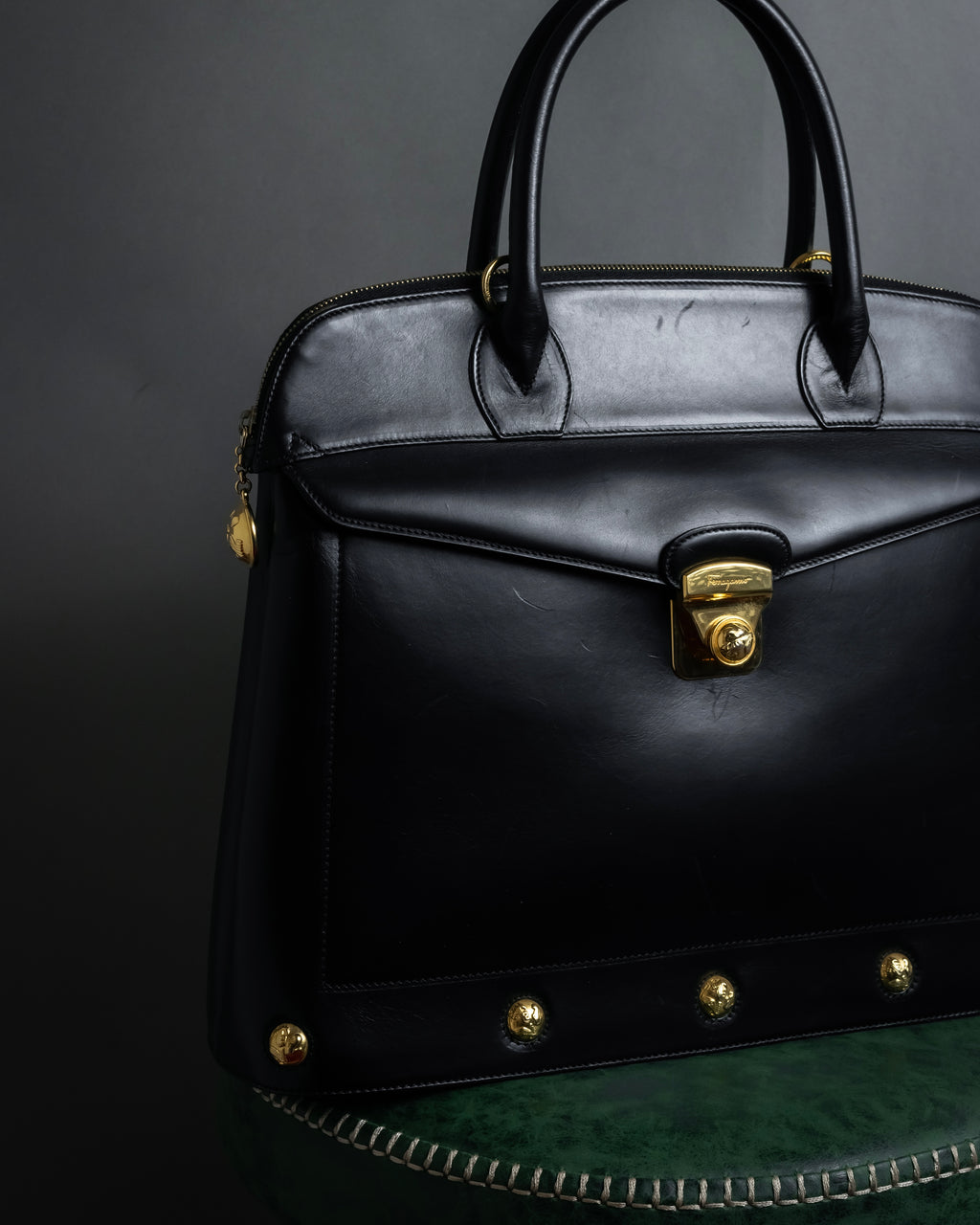 "Salvatore Ferragamo" 90's Animal motif studs design leather bag