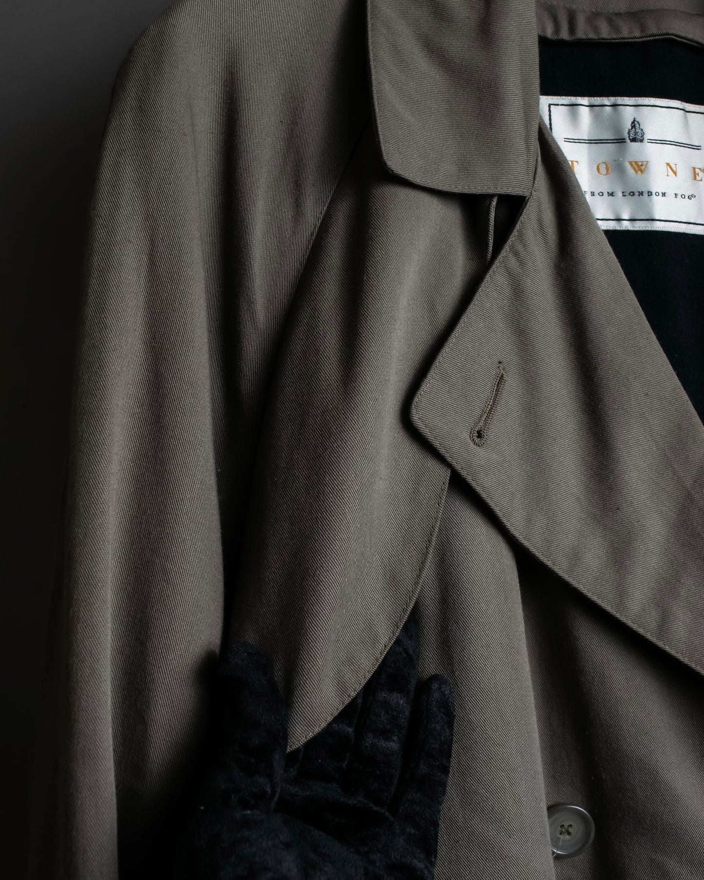 "Vintage matte texture long trench coat"