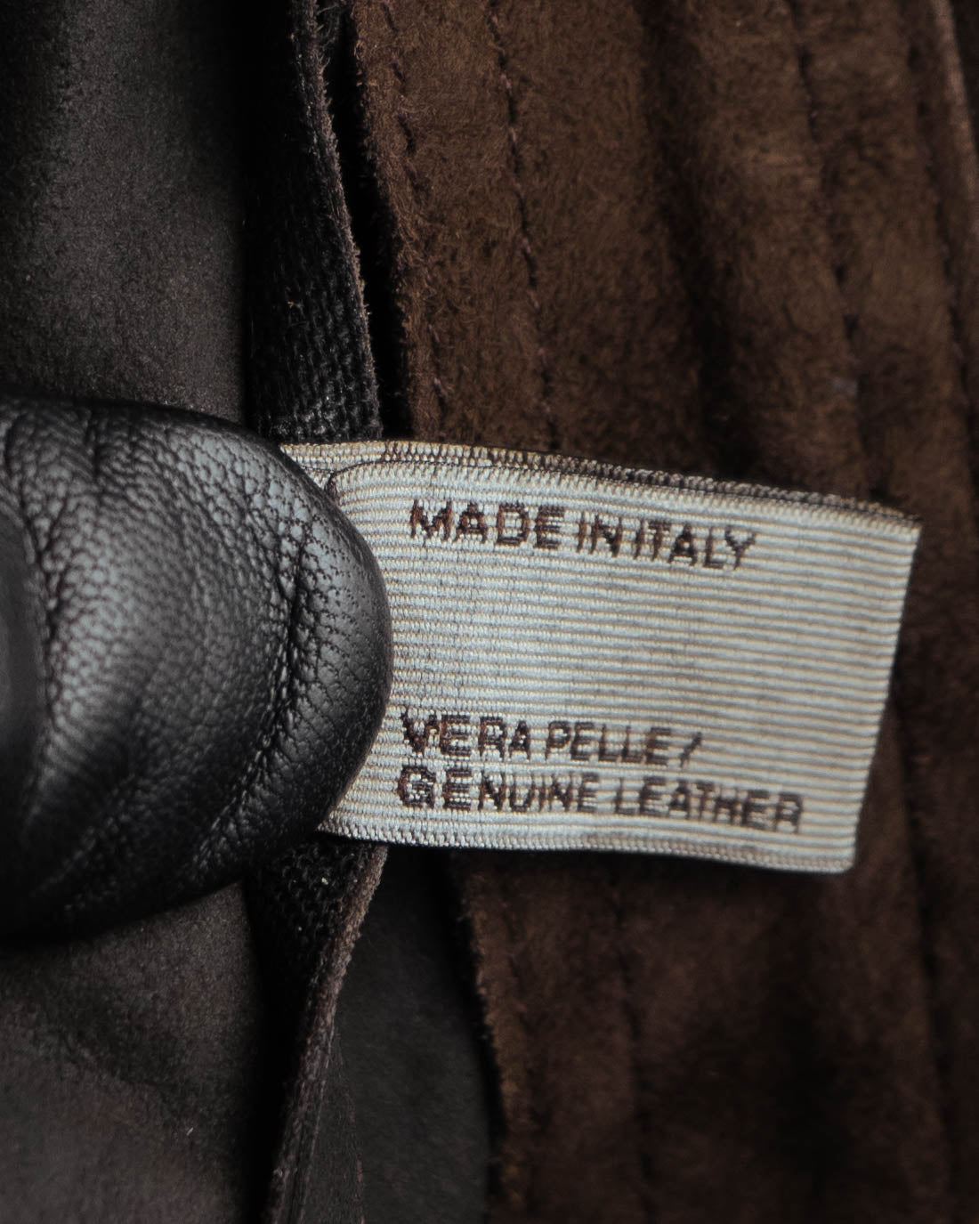 -SPECIAL- “BOTTEGA VENETA” 80’s-90’s Intrecciato suede leather shirt