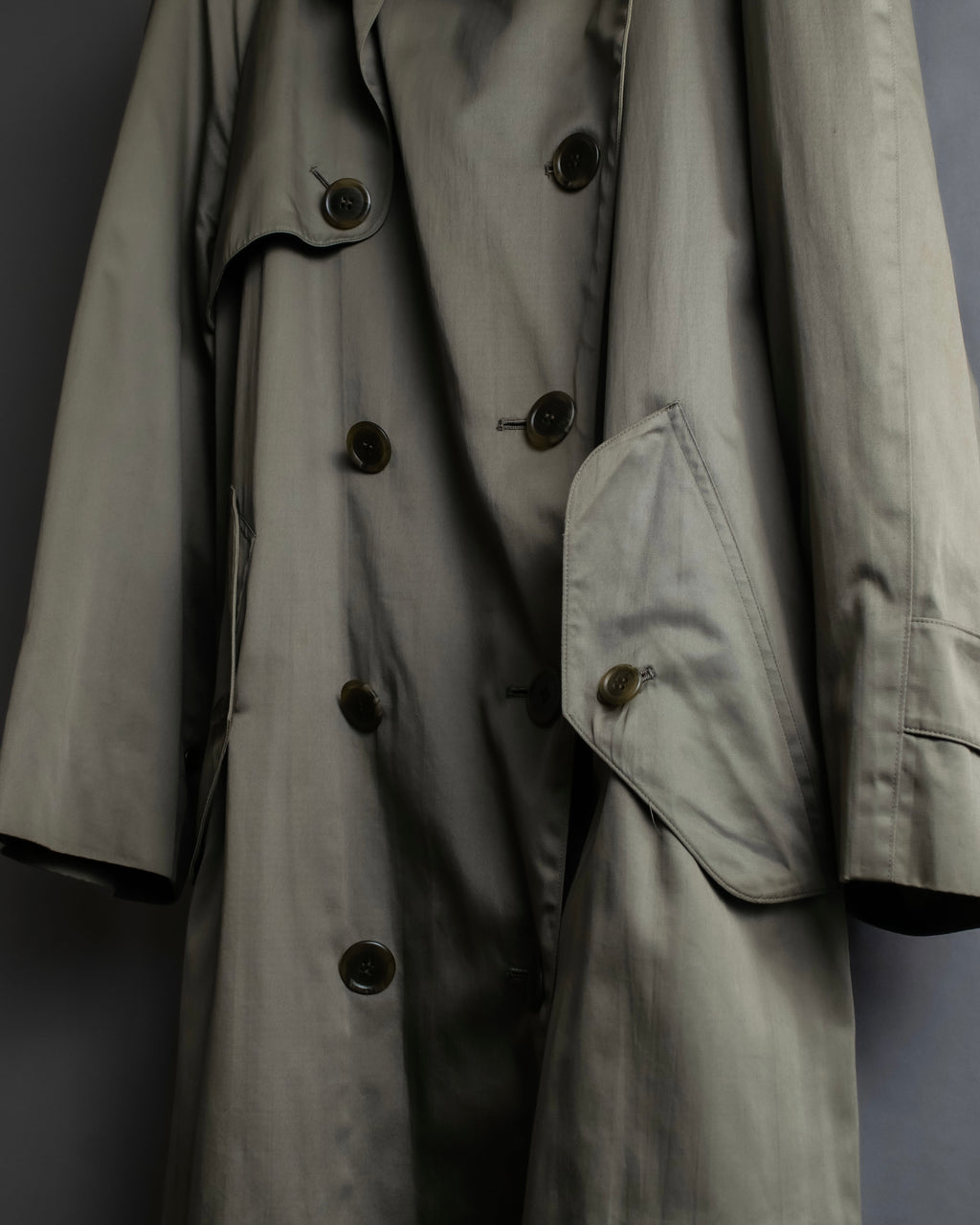 "Burberrys" Dark khaki belted trench coat