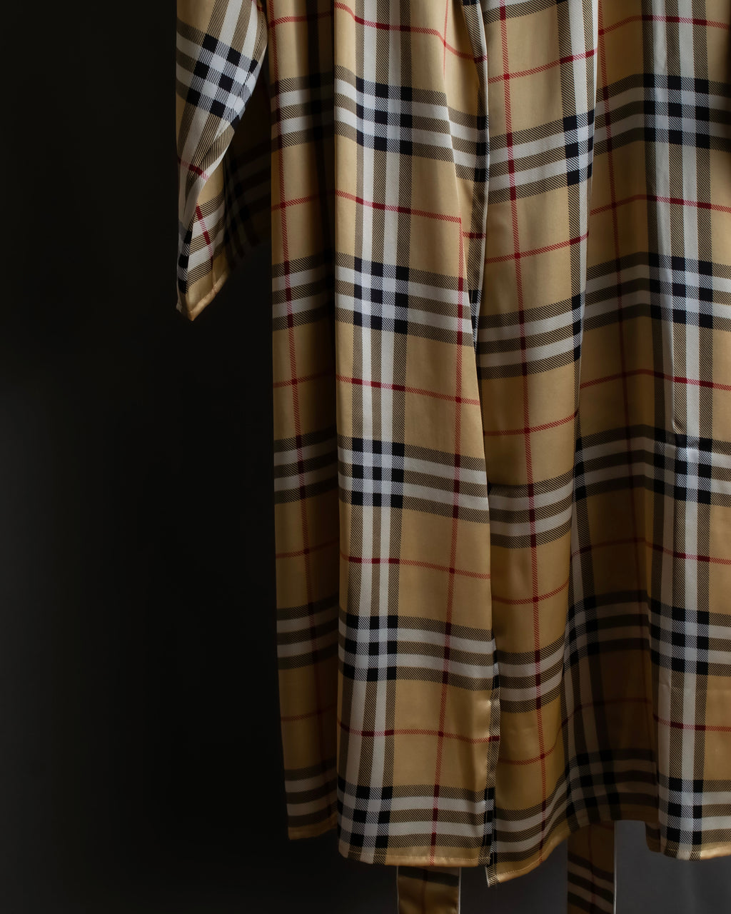 "BURBERRYS" Nova check maxi length silk gown coat