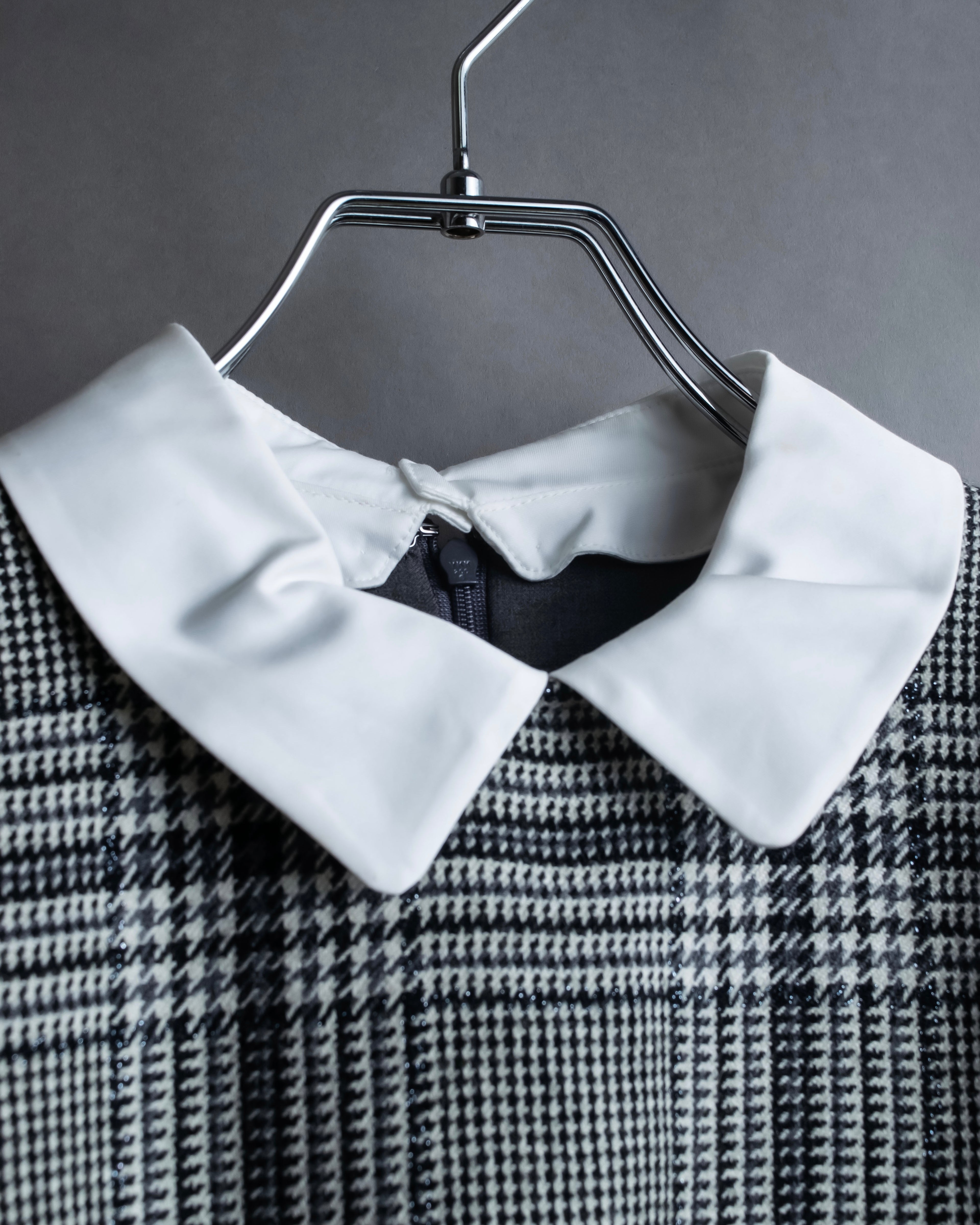 "MACKINTOSH" Glen check pattern straight line dress