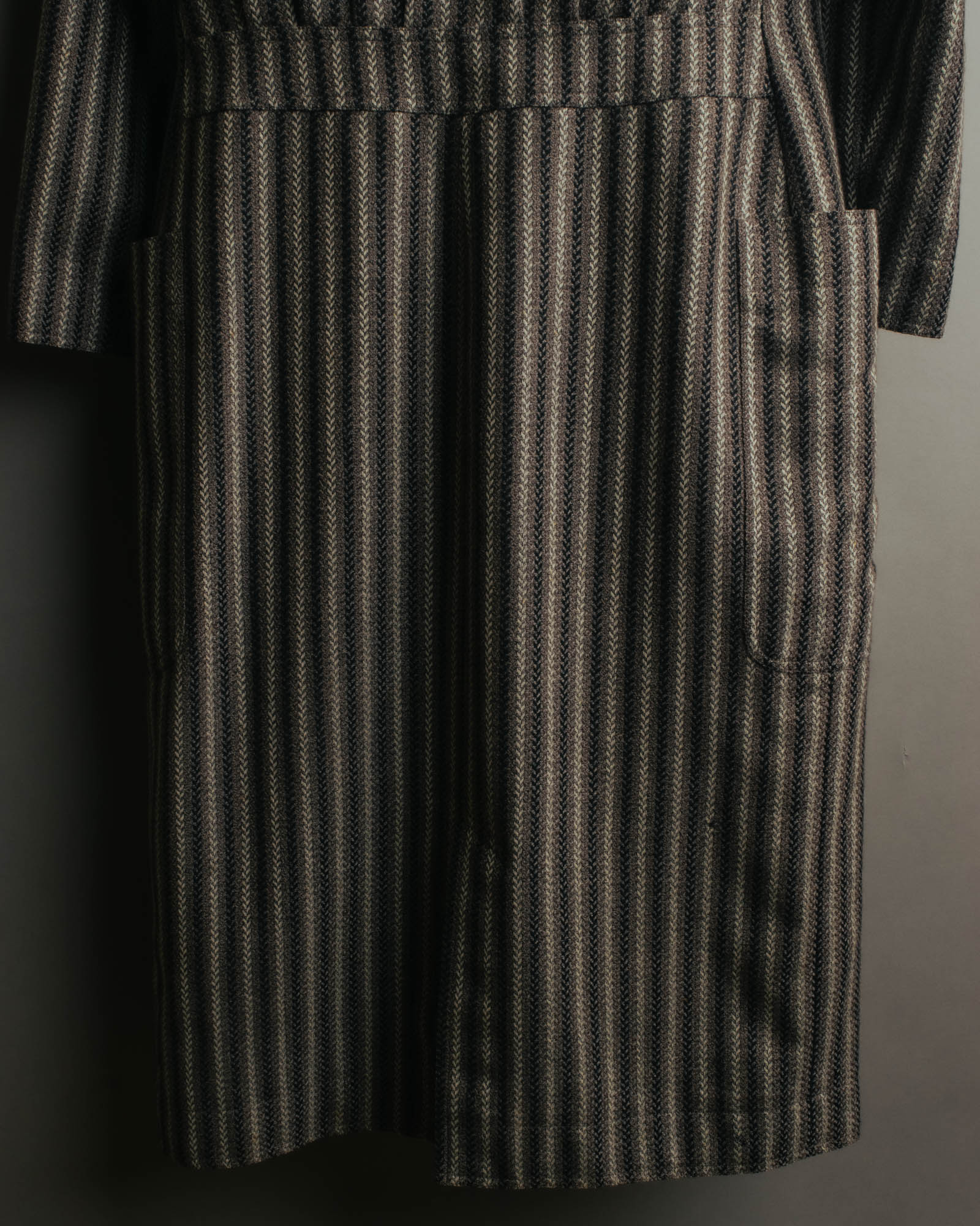 -SPECIAL- “GUCCI” 80’s-90’s Textured striped shawl collar long coat