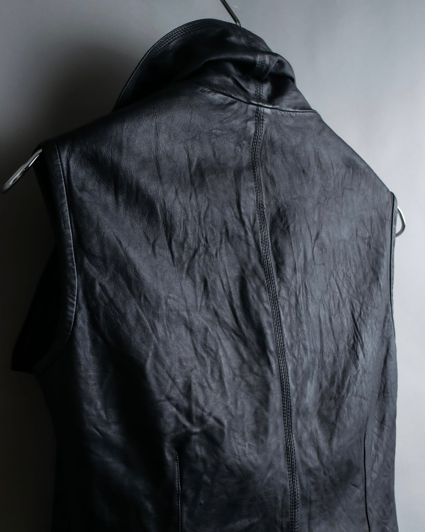 "Rick Owens" 100% lamb leather high neck sleeveless jacket