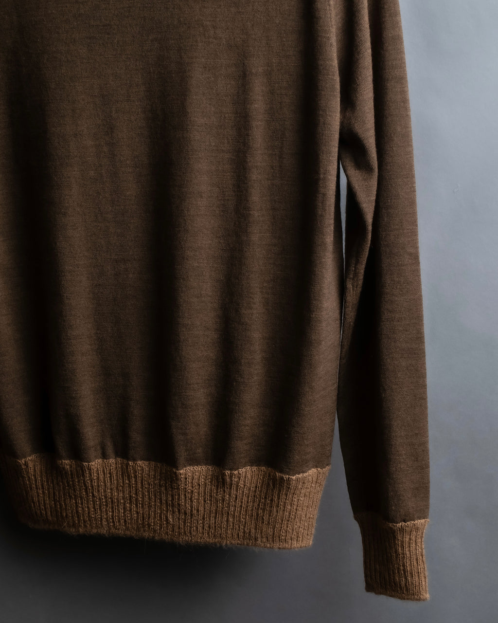 "HERMES" Gaultier period H logo engraved V-neck knit